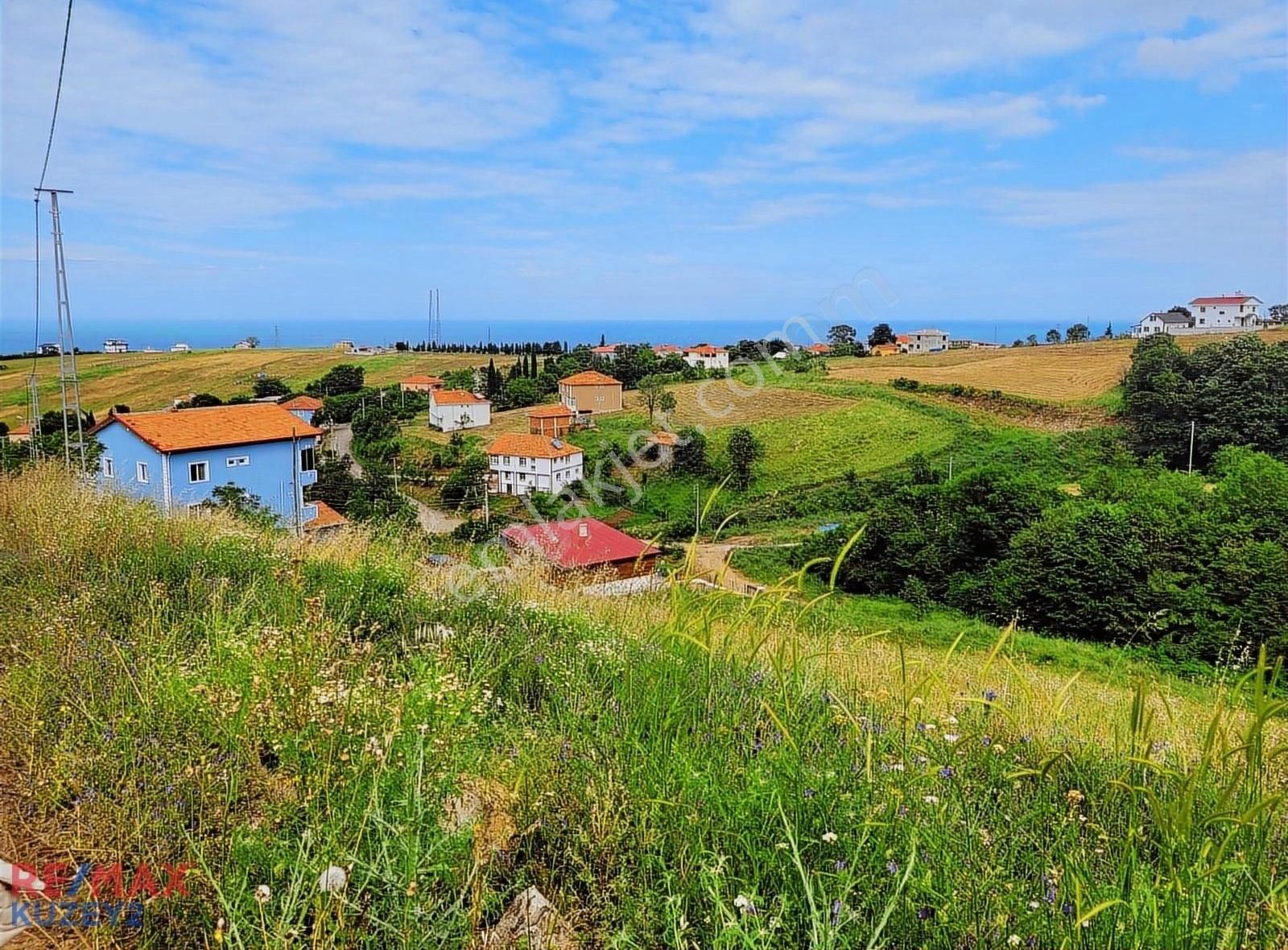 Remax Sevcan Gürlevikten Taşkelikte Deniz Manzaralı Fırsat Arsa