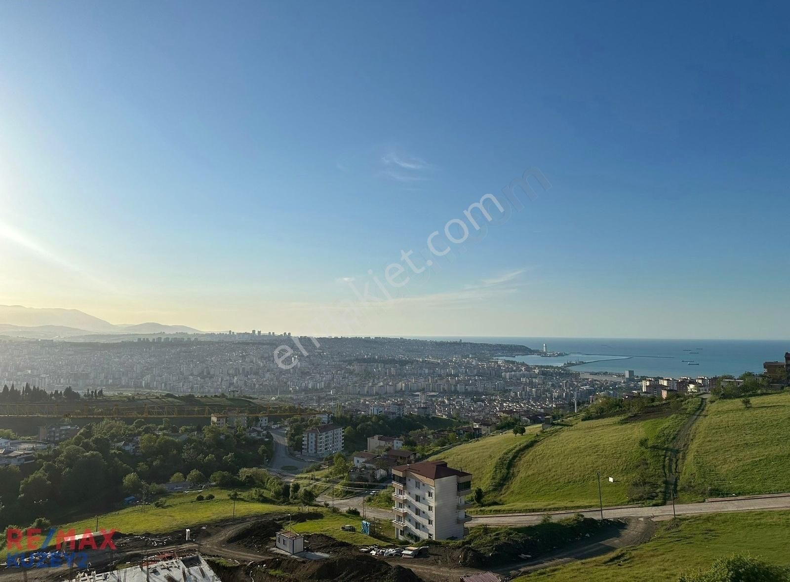 Remax Dünya'dan Panoramık Denız Manzaralı 3+1