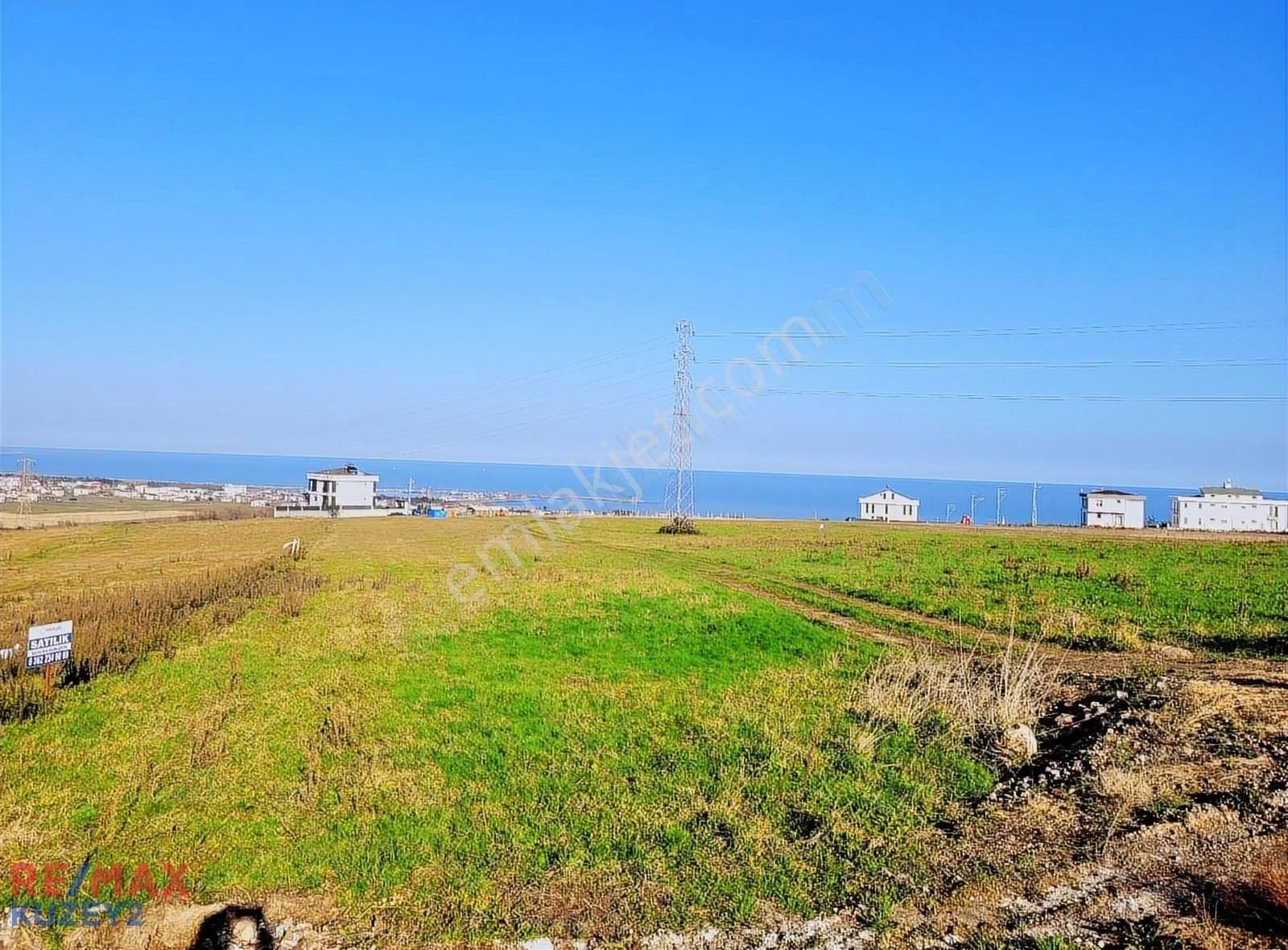 Remax Sevcan Gürlevikten Taşkelikte Deniz Manzaralı Satılık Arsa