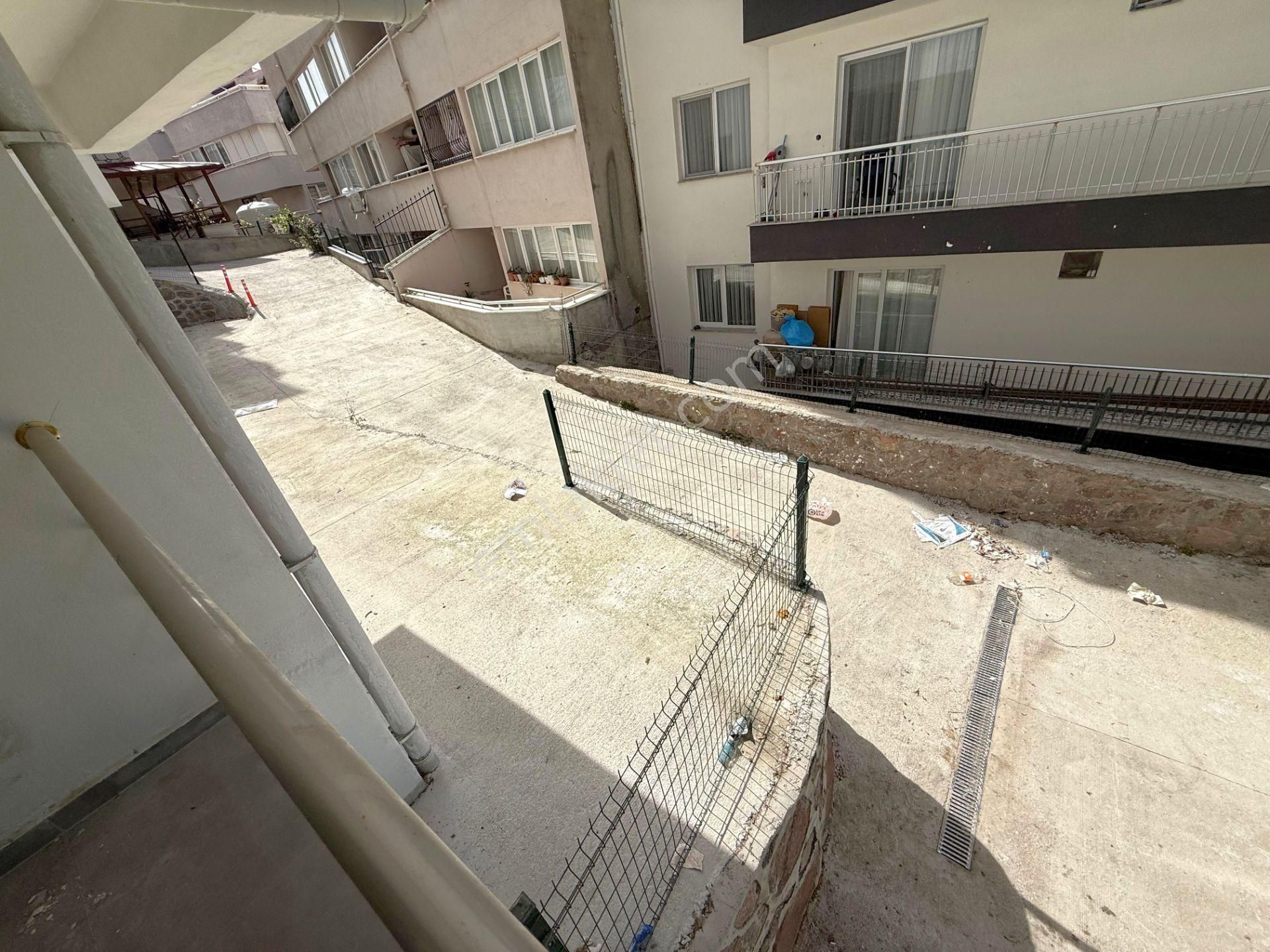 Dikili'de Uygun Fiyata Satılık 2+1 Sıfır Daire - Görsel 14