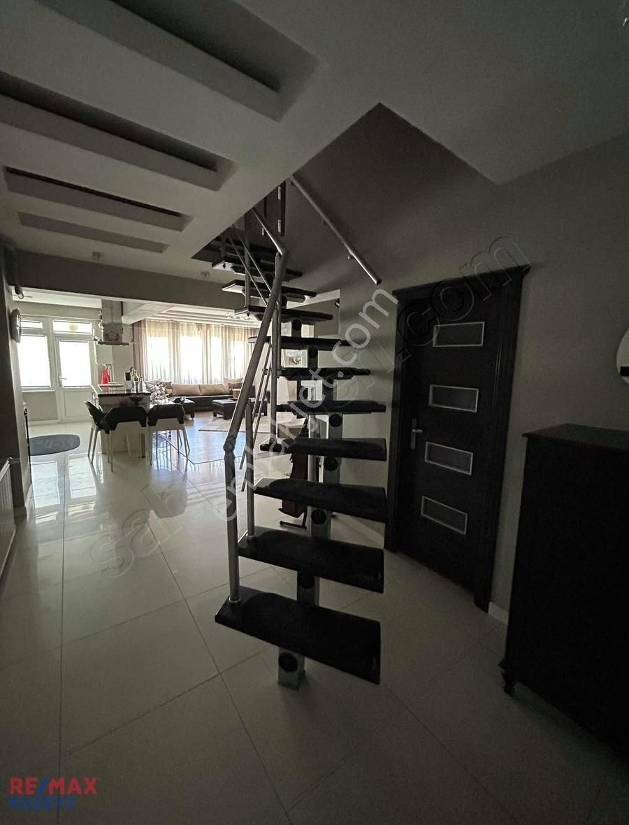 Atakum Ömürevleri Kavşağı Dublex Daire.: