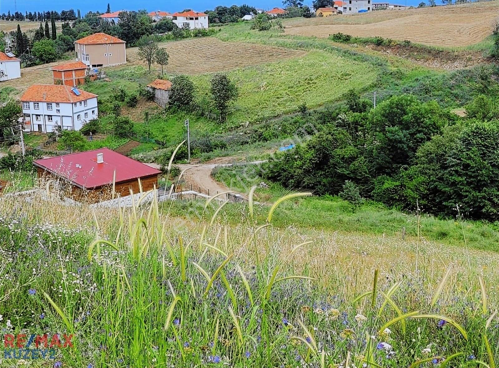 Remax Sevcan Gürlevikten Taşkelikte Deniz Manzaralı Satılık Arsa