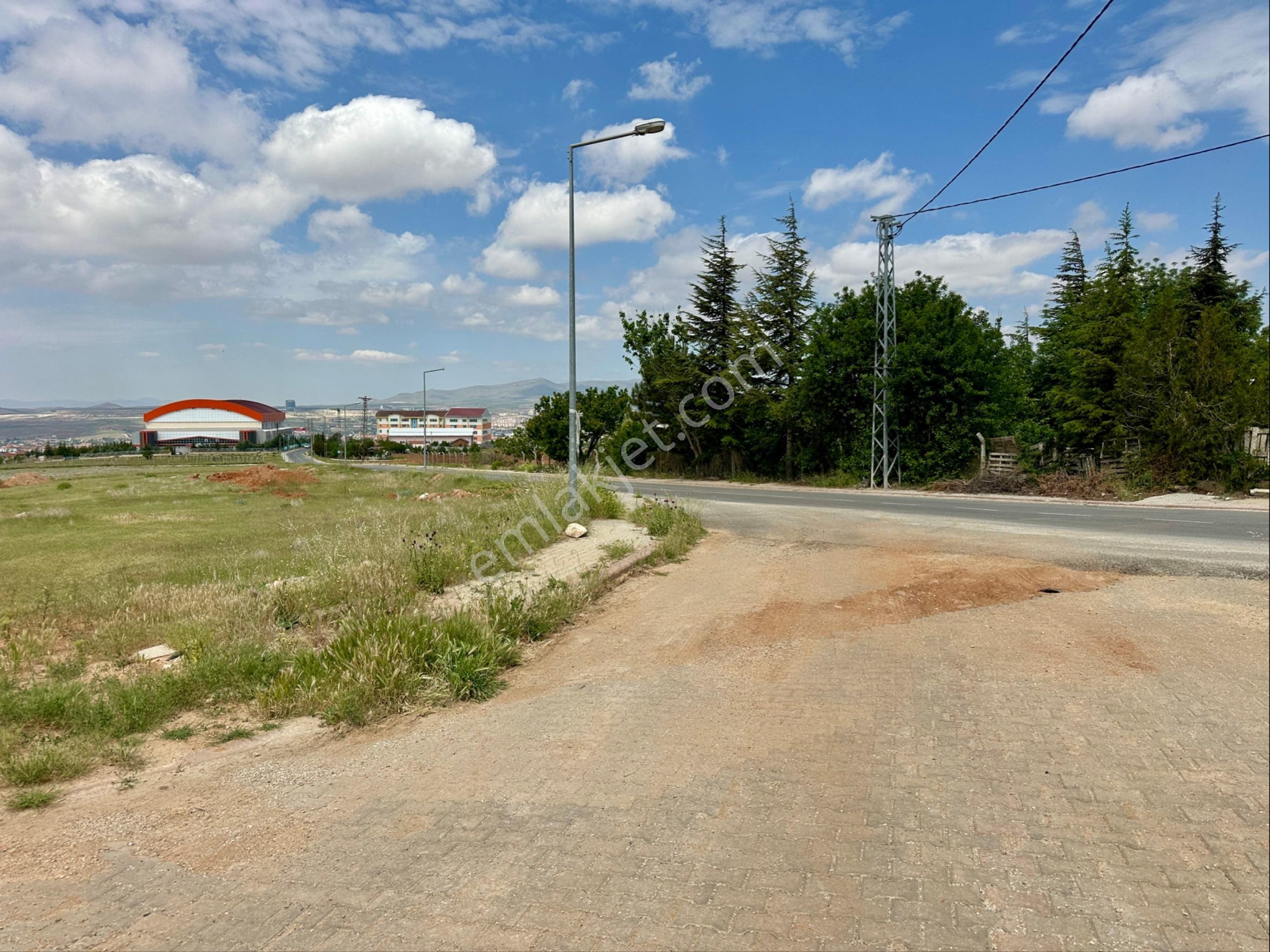 Emlakyum'dan Kındam'da 400 M² İmarlı Arsa