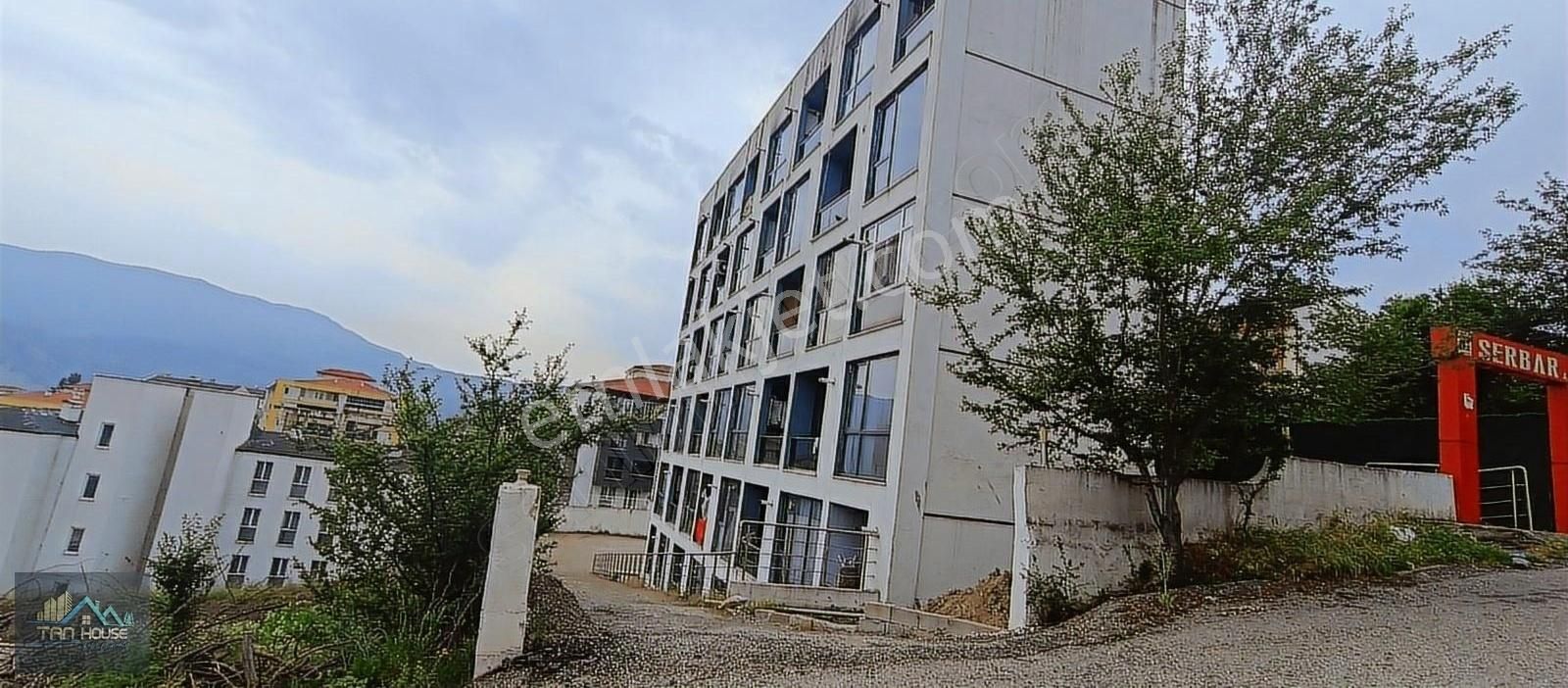 100. Yılda Kiralık Eşyalı 1+1 Daire