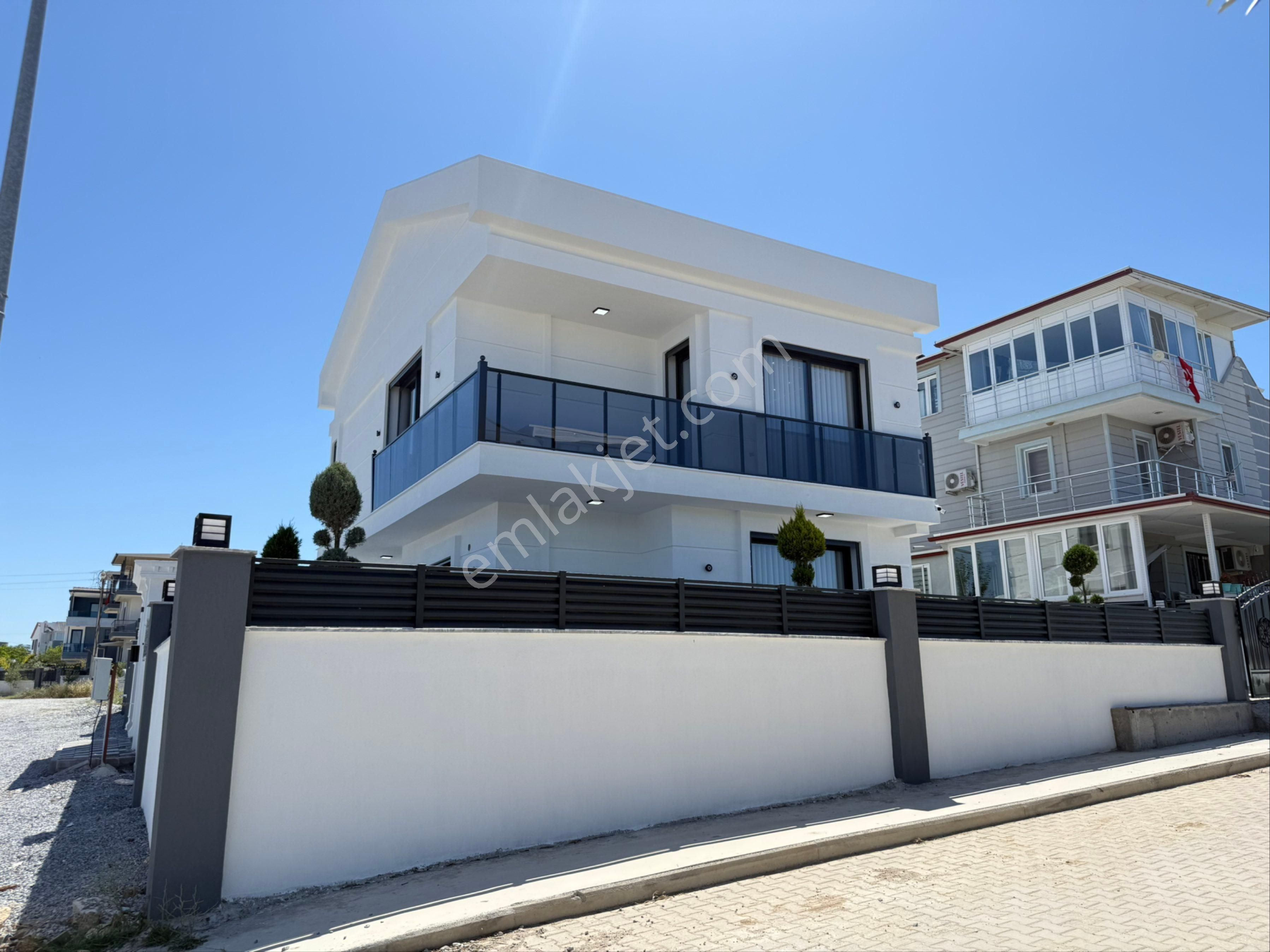 Didimde Satılık Full Eşyalı Lüks 4+1 Müstakil Villa
