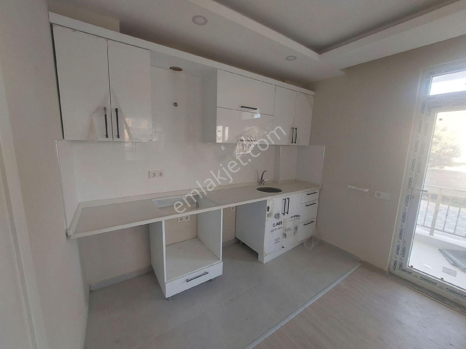 Antalya Kepez Varsak Esentepe Mh De 2+1 Satılık Yüksek Giriş Katı Daire