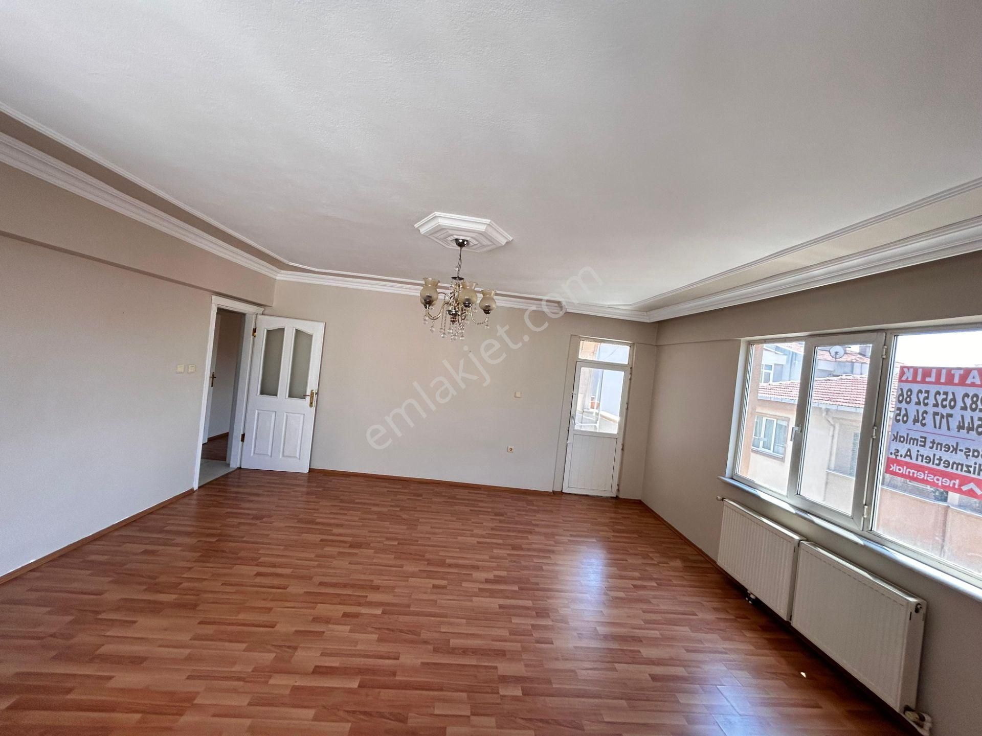 Muhittin Mahallesi Alp Evler Sitesinde 3+1 Daire İmkanı