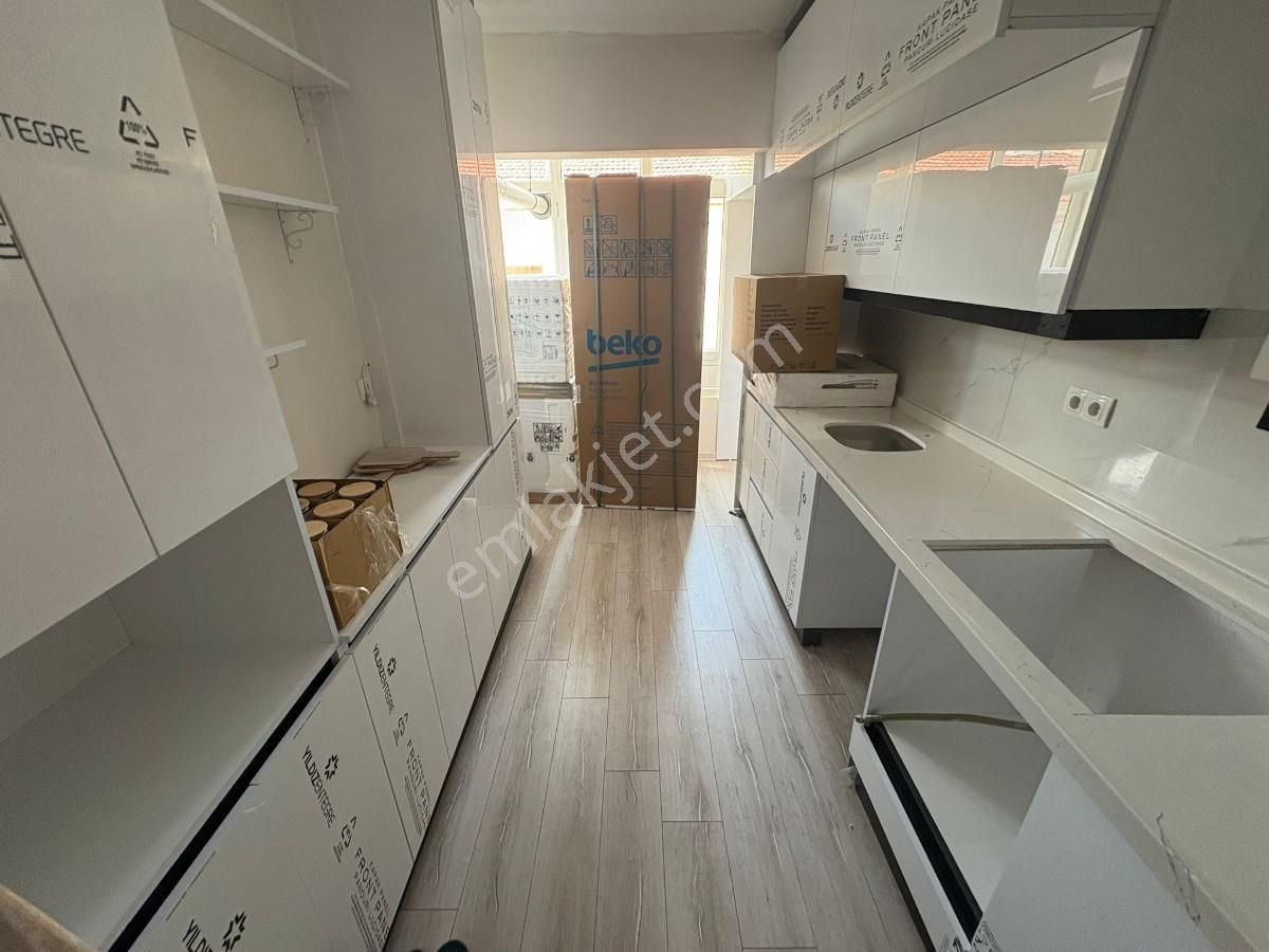 Mareşal Çakmak Mahallesinde 3+1 Full Yapılı Daire