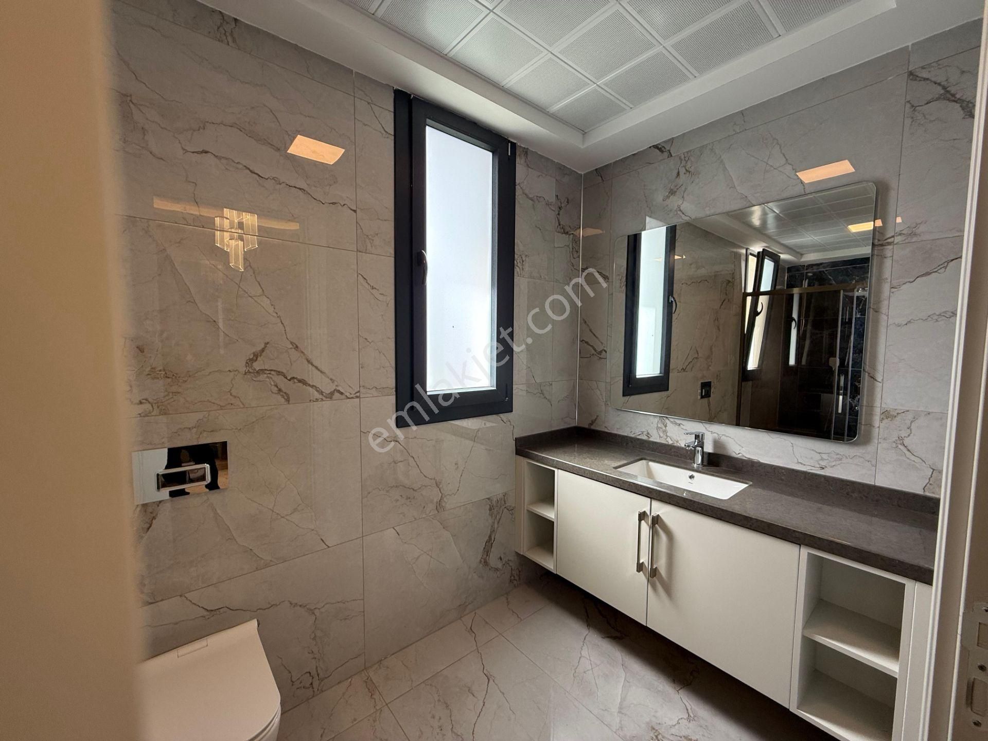 Silvan Yolu Üzerinde Elektriğini Kendi Üreten Satılık Doublex Villa - Görsel 7