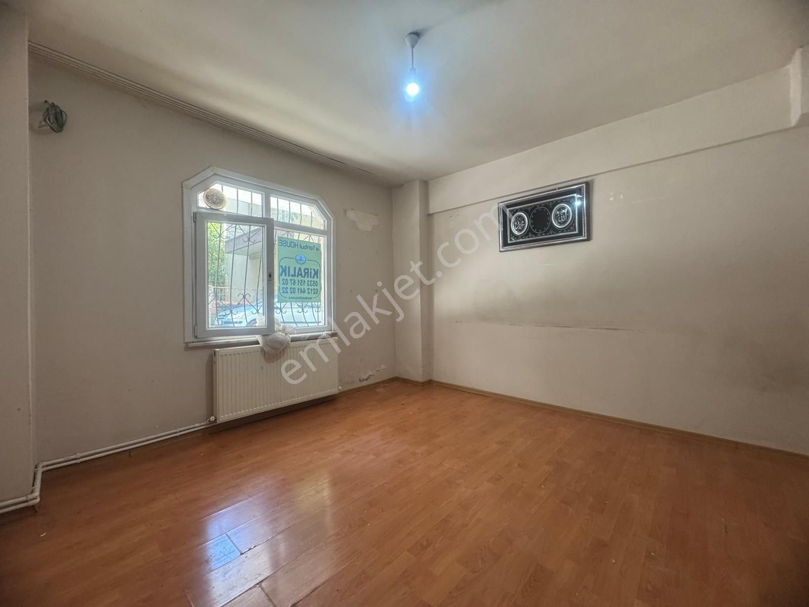 İstanbul House'dan Bahçelievler'de 2+1 Giriş Kat 80m2 Daire