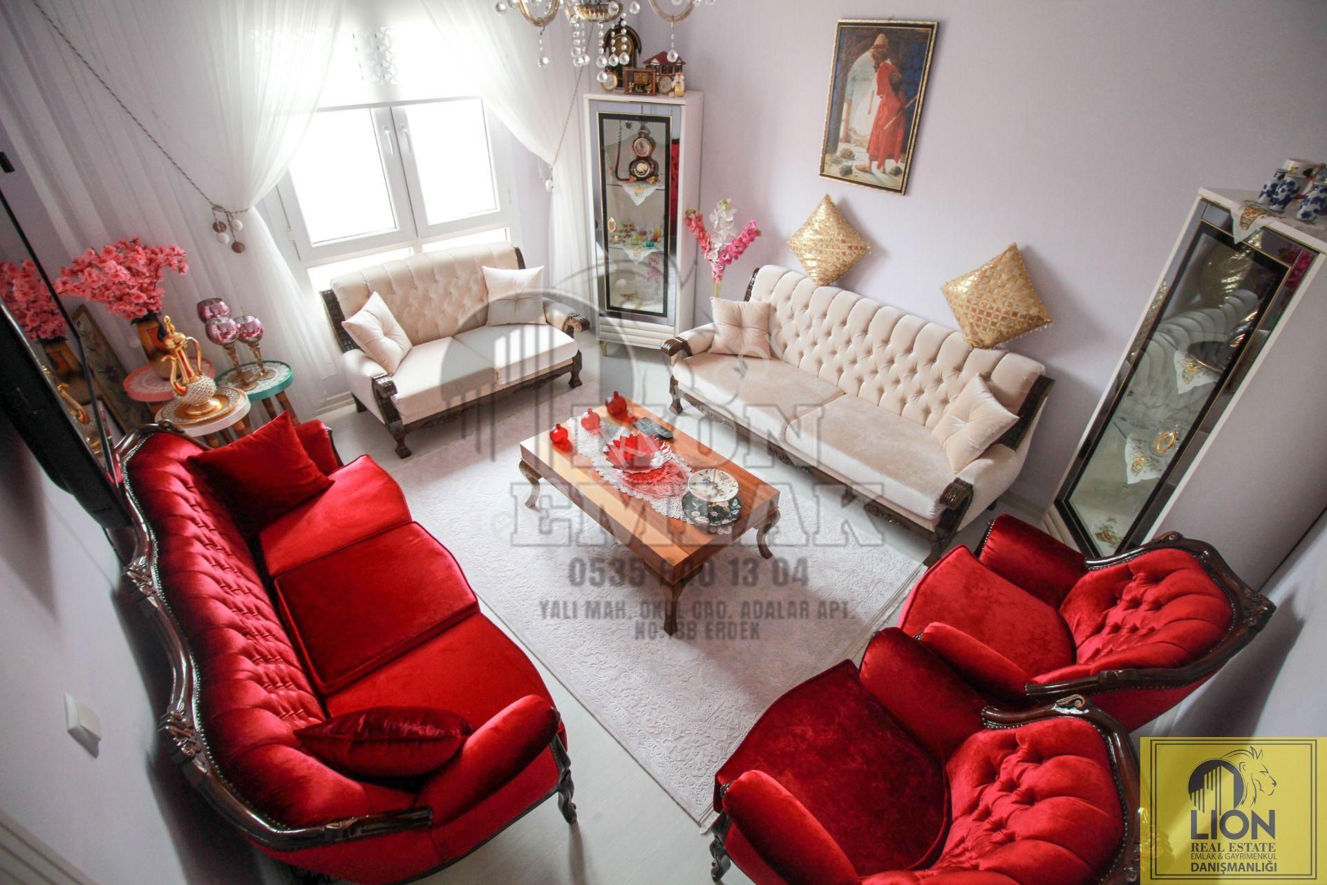 Bandırma Edincikte 2+1 Satılık Arakat Asansörlü Tertemiz Daire