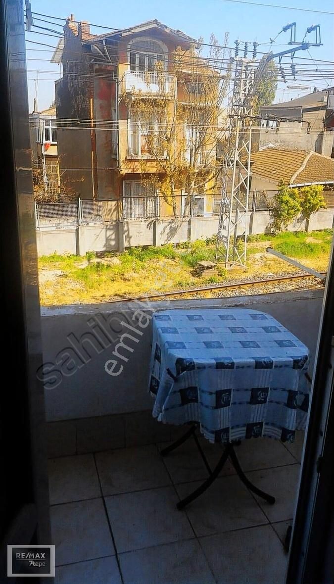 Fatih Samatya'da Satılık 3 Katlı Deniz Manzaralı Müstakil Ev