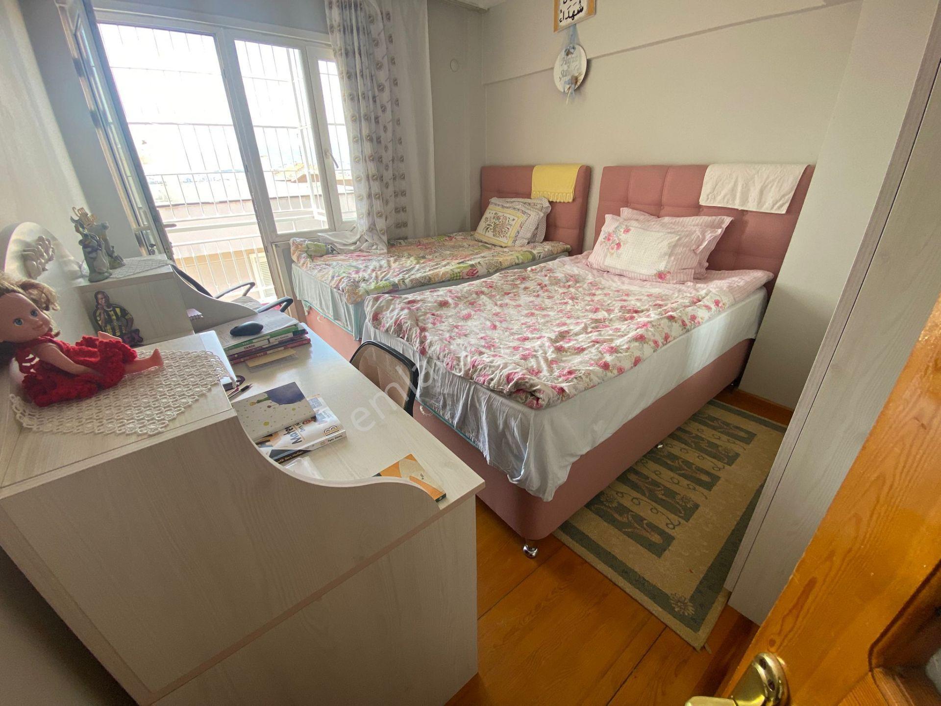Acill Buca İşçievleri Caddesi Yakını 3+1 130m2 Dgazlı Havadar Ferah Satılık Daire - Görsel 5