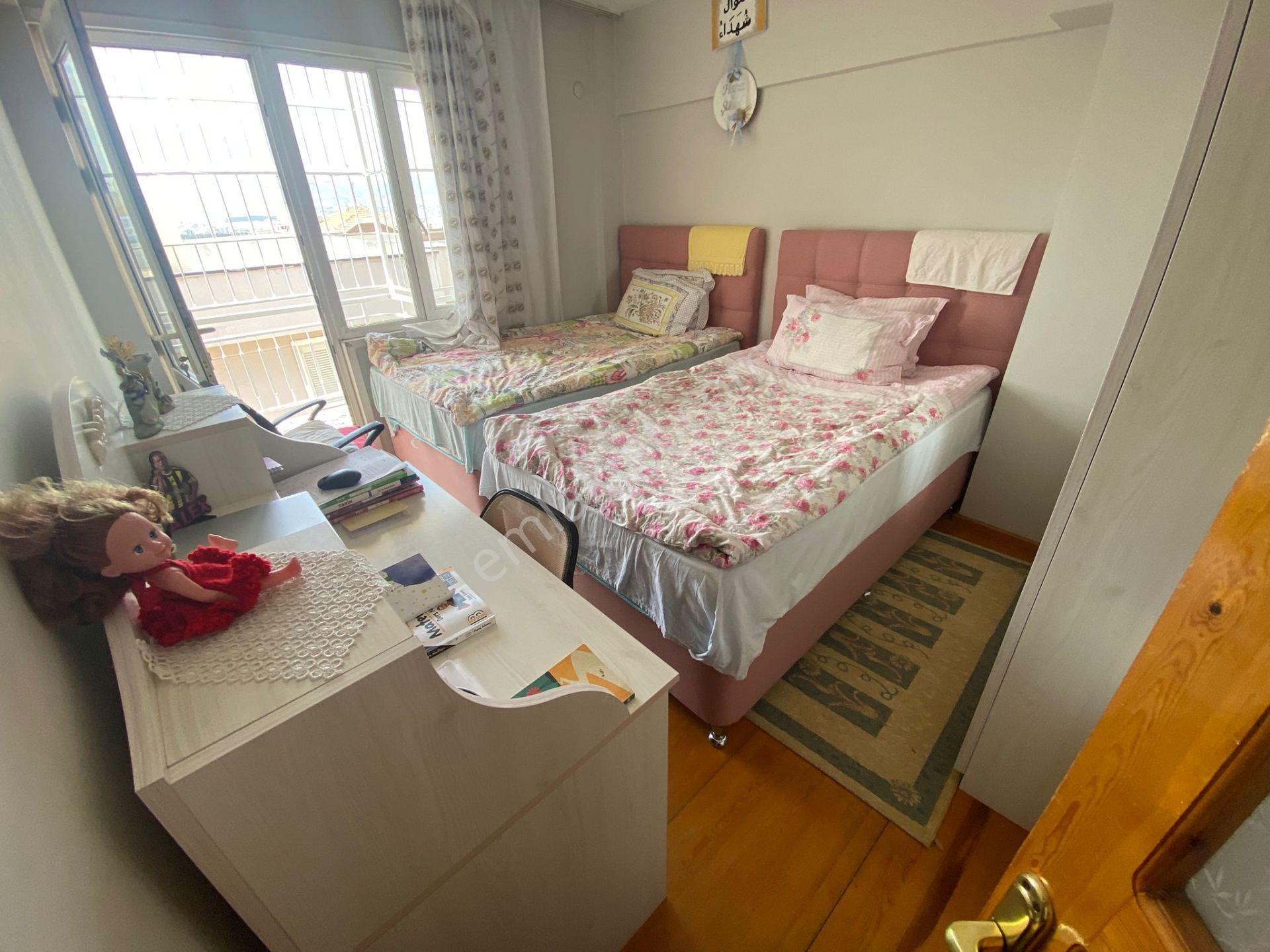 Acill Buca İşçievleri Caddesi Yakını 3+1 130m2 Dgazlı Havadar Ferah Satılık Daire - Görsel 6
