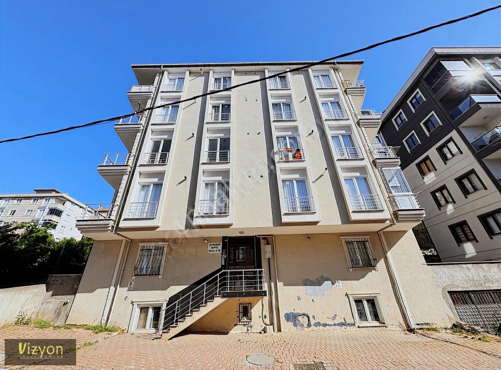 Çekmeköy Aydınlarda Limitsiz Kredili Satılık 2+1 Arakat Daire