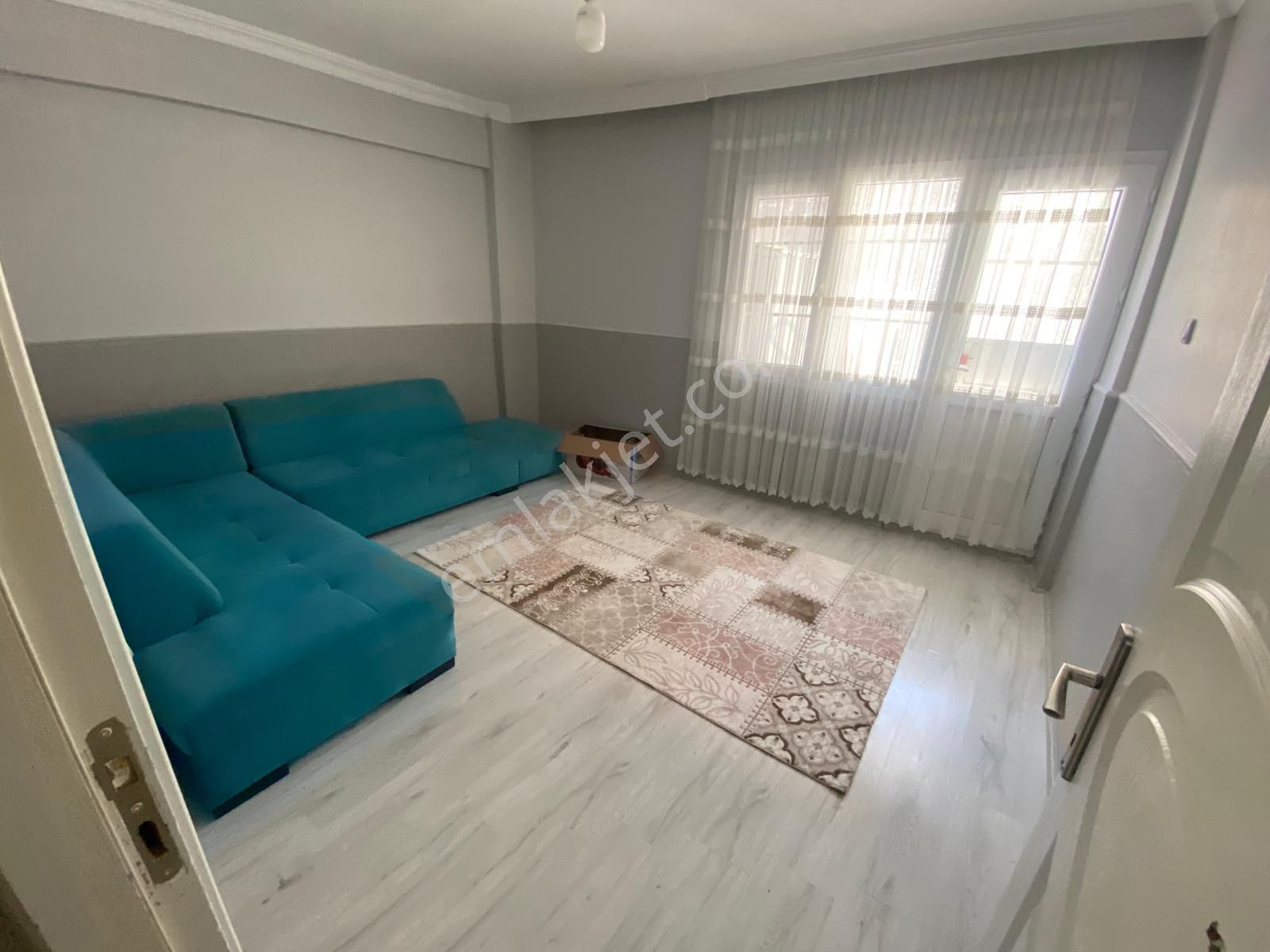 Acill Konak İzmirpark Avm'ye Yakını 2+1 100m2 +20m2 Bahçeli Ayrı Mutfak Giriş Kat Satılık Daire - Görsel 6