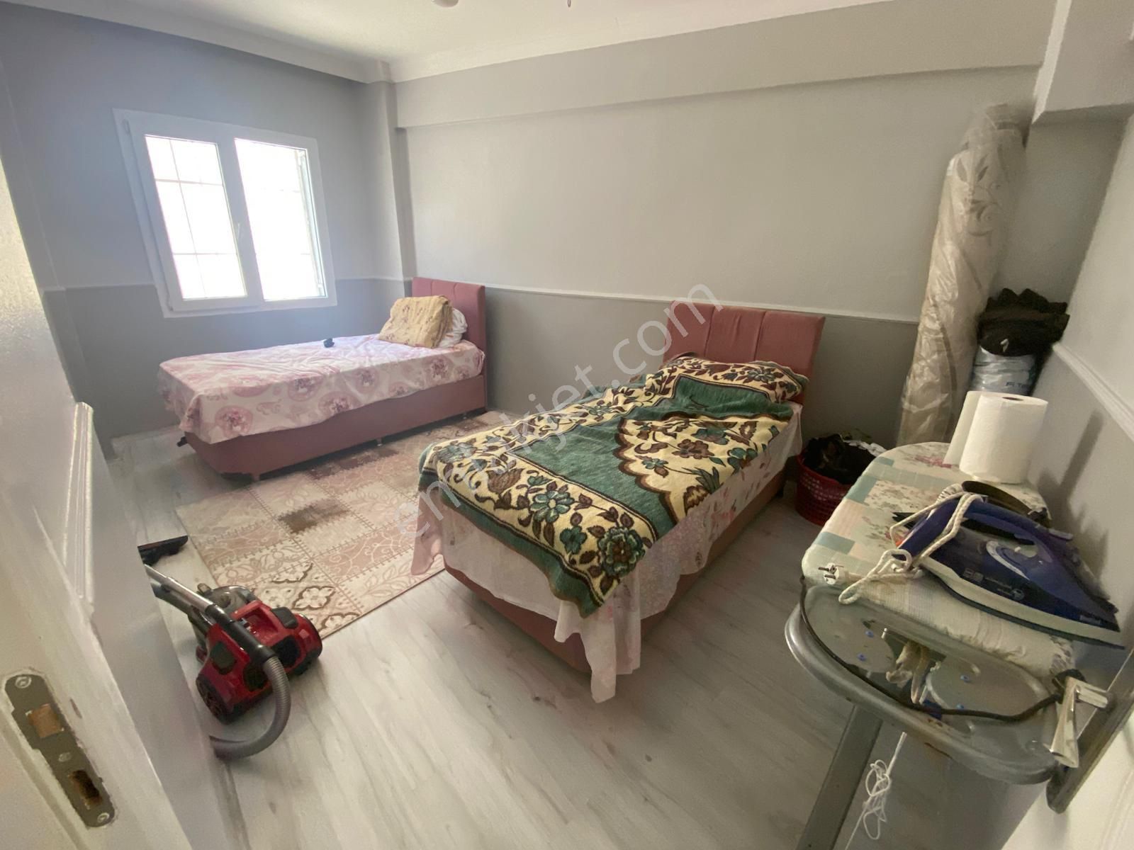 Acill Konak İzmirpark Avm'ye Yakını 2+1 100m2 +20m2 Bahçeli Ayrı Mutfak Giriş Kat Satılık Daire - Görsel 8