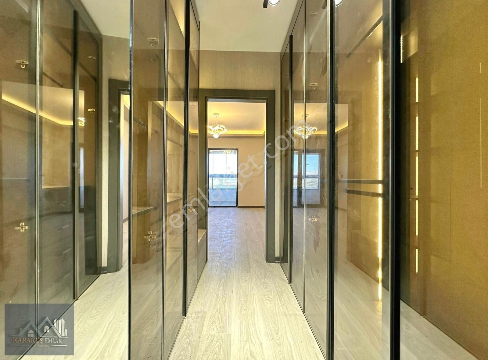 Karakuş'tan █ Sıfır Projede; Y.ısıtmalı, Kilerli Lüks 204m² 4+1