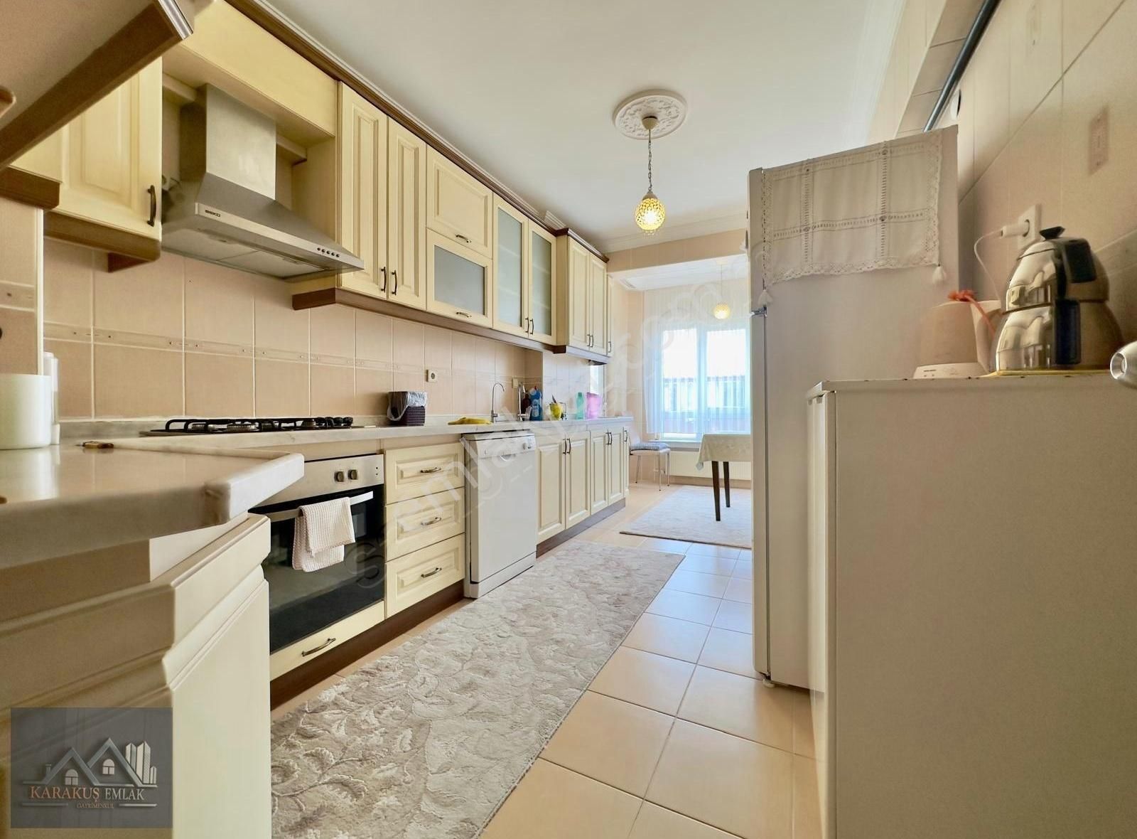 Fatih Mah. █ 3+1 130m² Site'de, Asansörlü, Full Yapılı 7.kat 3+1