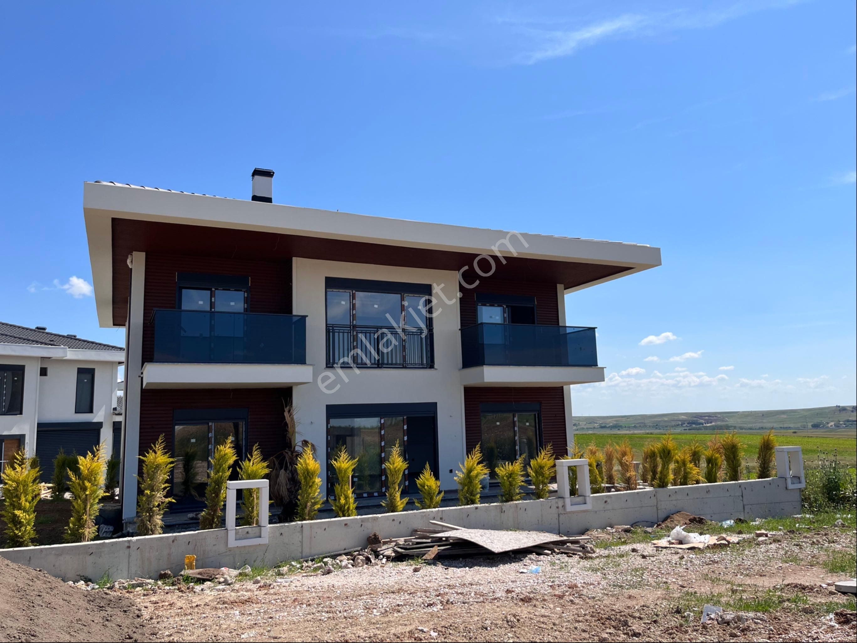 4+1 Dubleks İskender Köy Edirne Merkez Sıfır