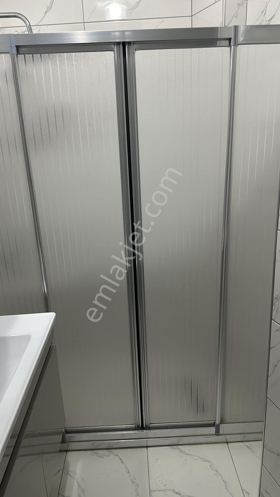 Serdar Emlak'tan Tuna Caddesi'nde 2+1 Kat 3 Masrafsız - Görsel 11