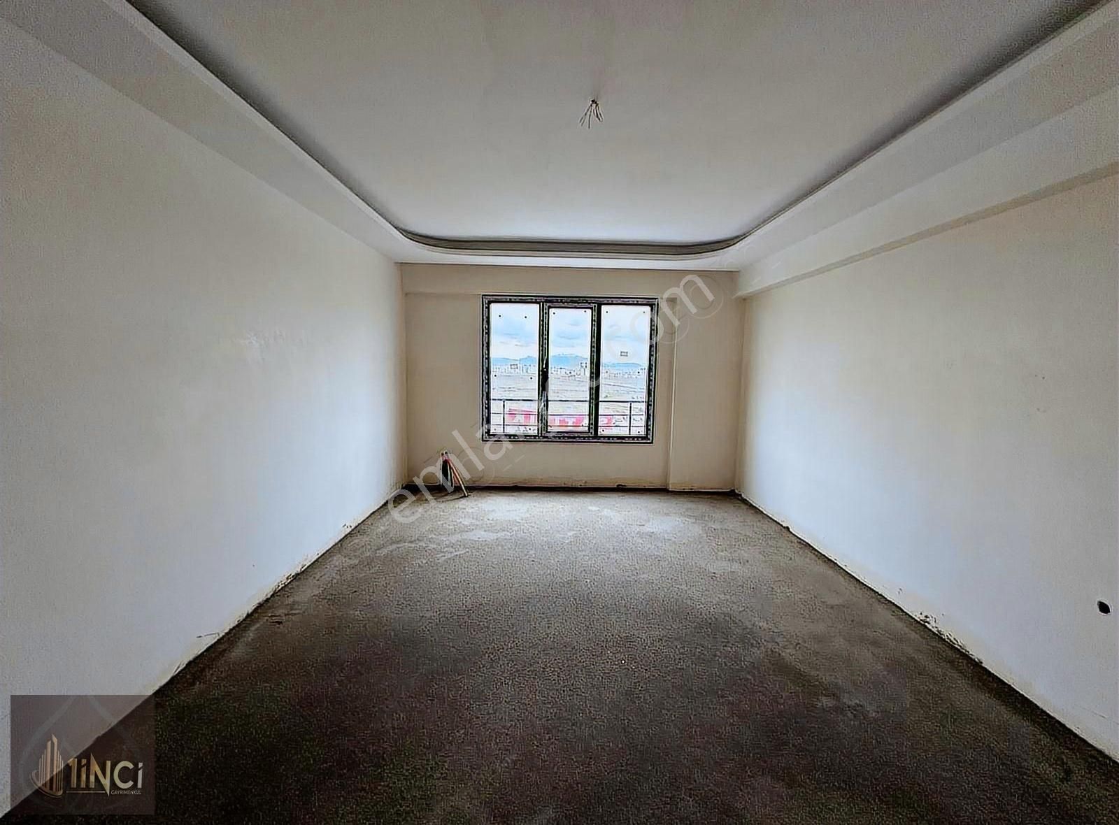 1inci Gayrimenkul Den Sıfır 3+1 Ara Kat Daire