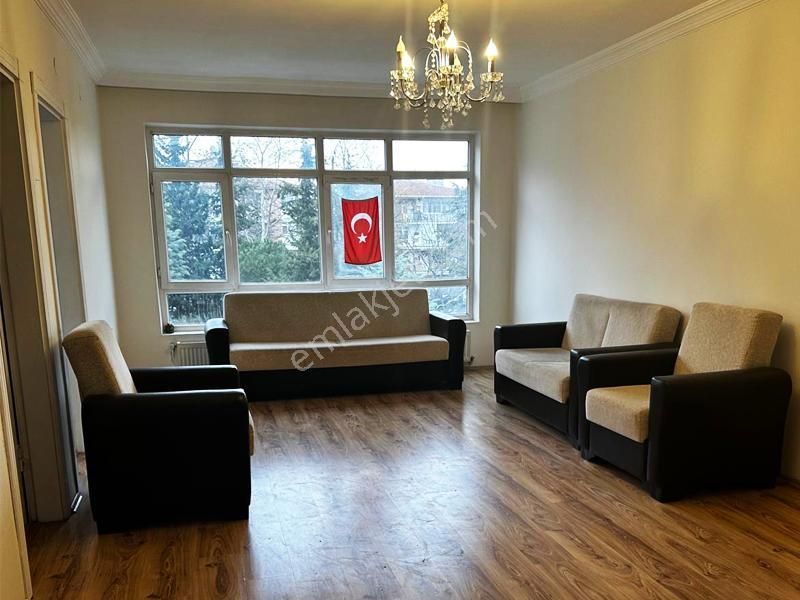 Etlik Mahallesinde Merkezi Konumda 3+1 Satılık Daire
