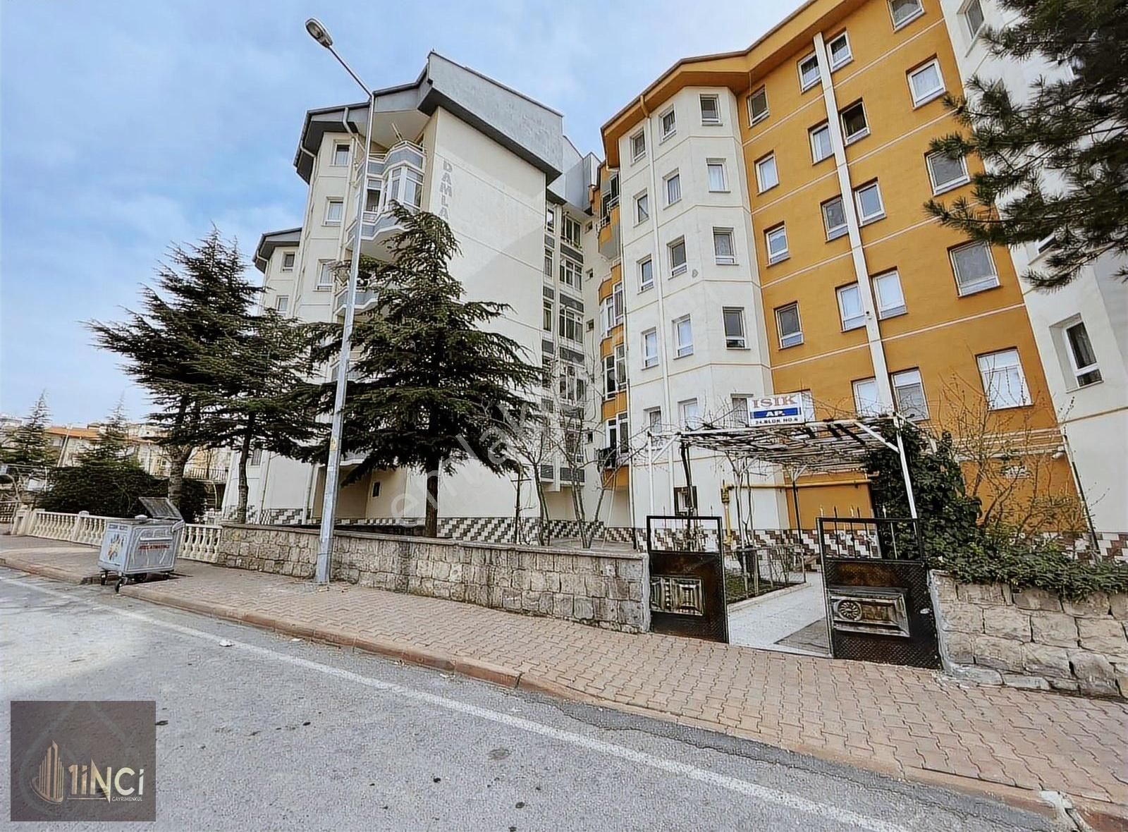 Ahi Evran Mahallesinde Güzel Konumda 2+1 Satılık Daire