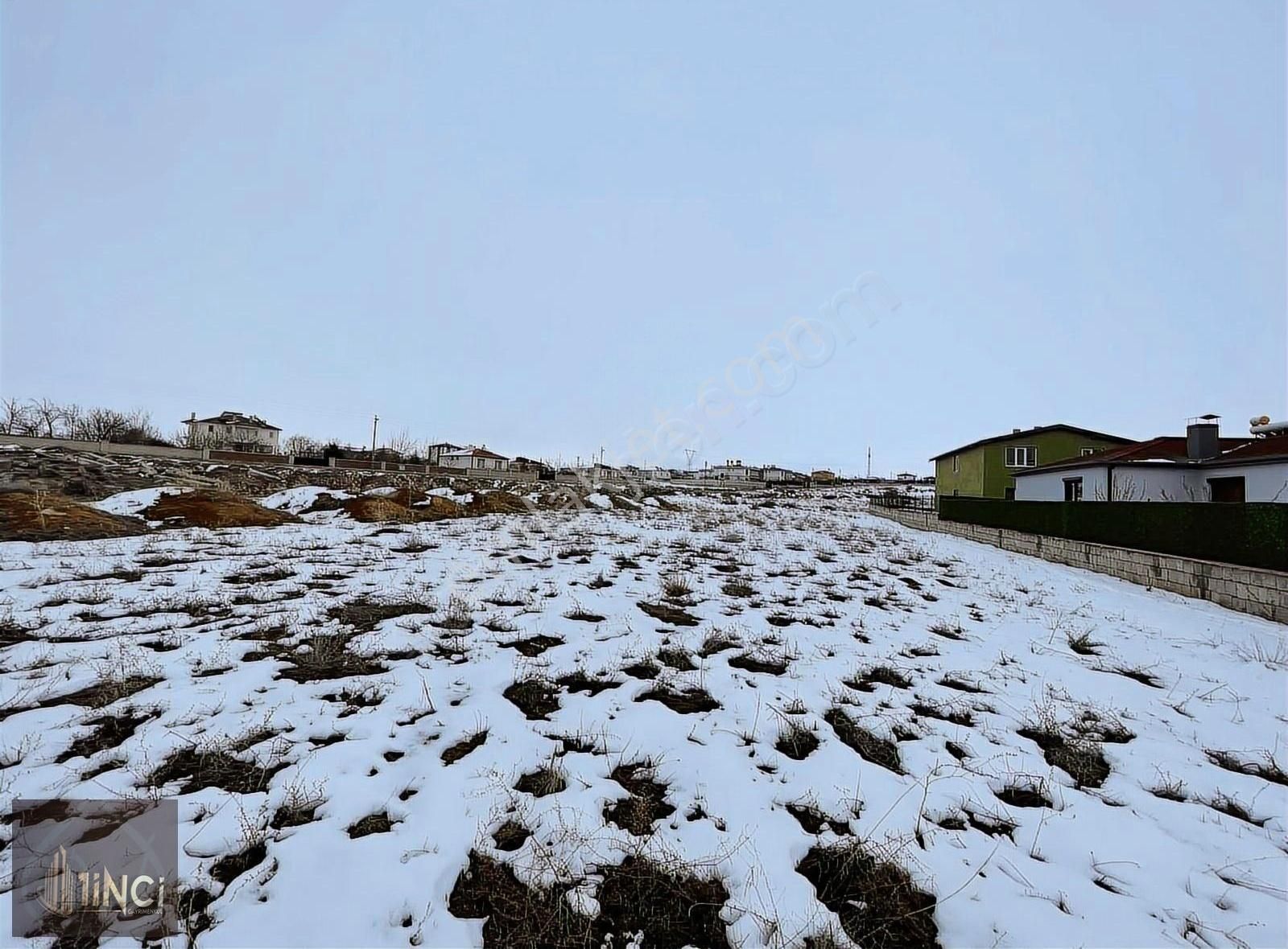Barsama 1306 M2 Muazzam Konumlu Yatırımlık Arsa