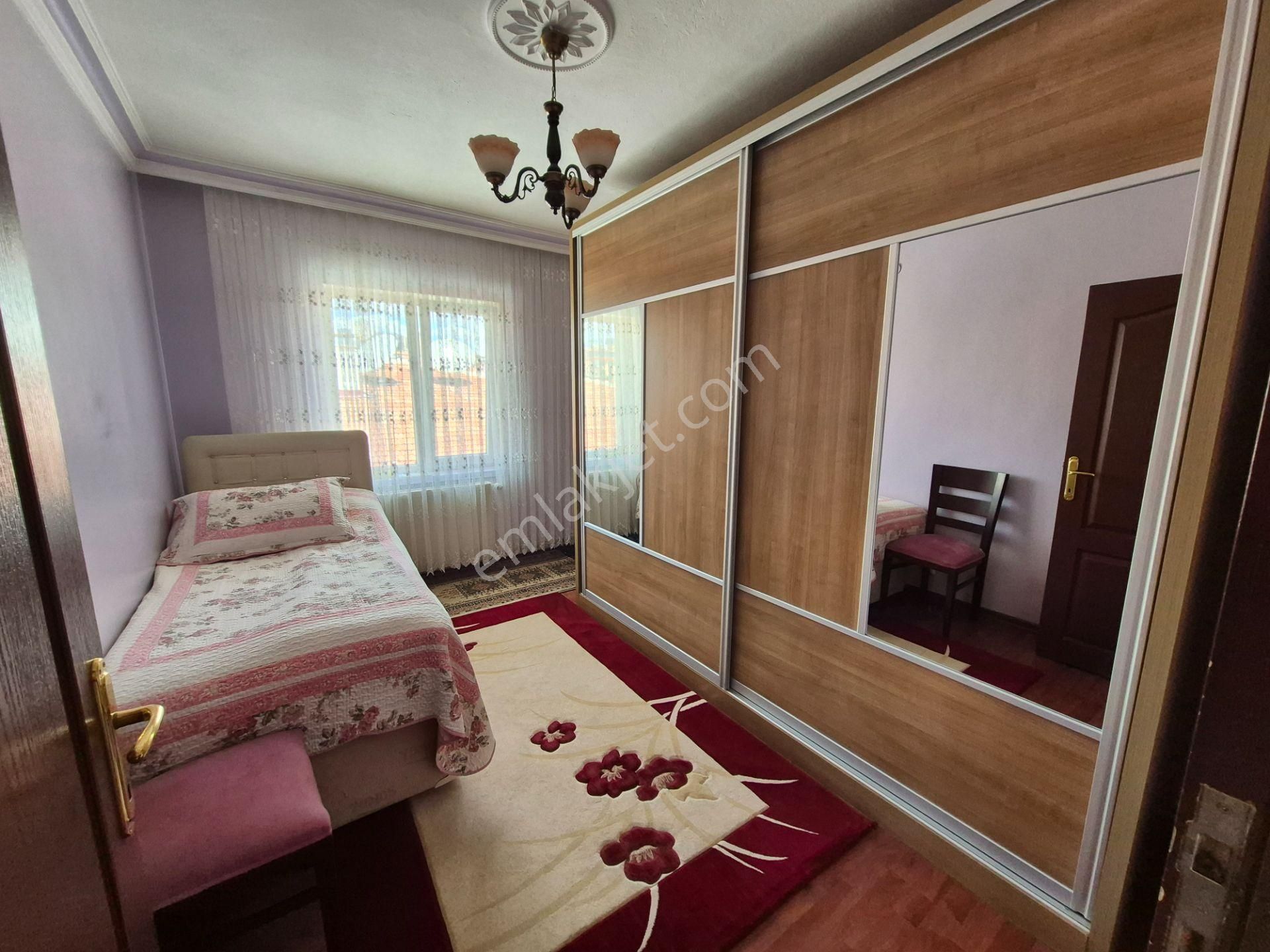 Anteras Yakını Ayvalı Mah. 2.katta Satılık 3+1 Daire