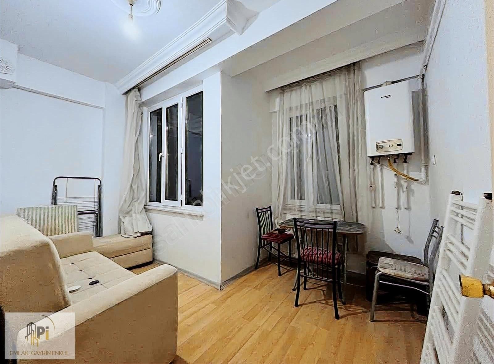 Pi Emlak'tan Üniversite Bölgesinde Yatırımlık 1+1 Daire