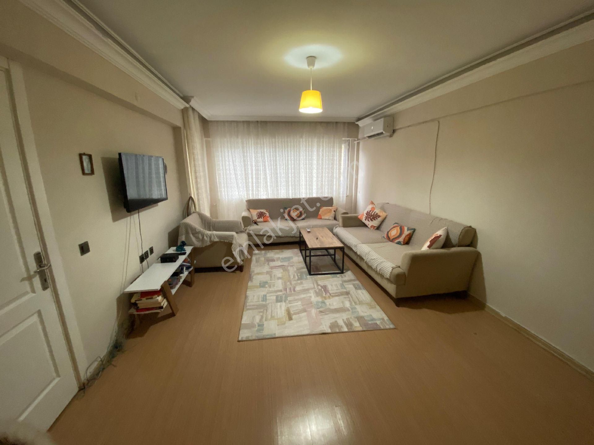 Marmaris Tepe Mahallesinde Satılık Önü Açık 2+1
