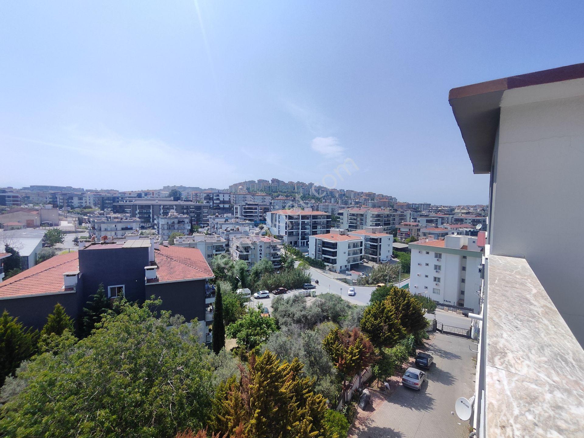 Dev Teras Sevenlere, Merkez De Çatı Dubleks Daire - Görsel 3