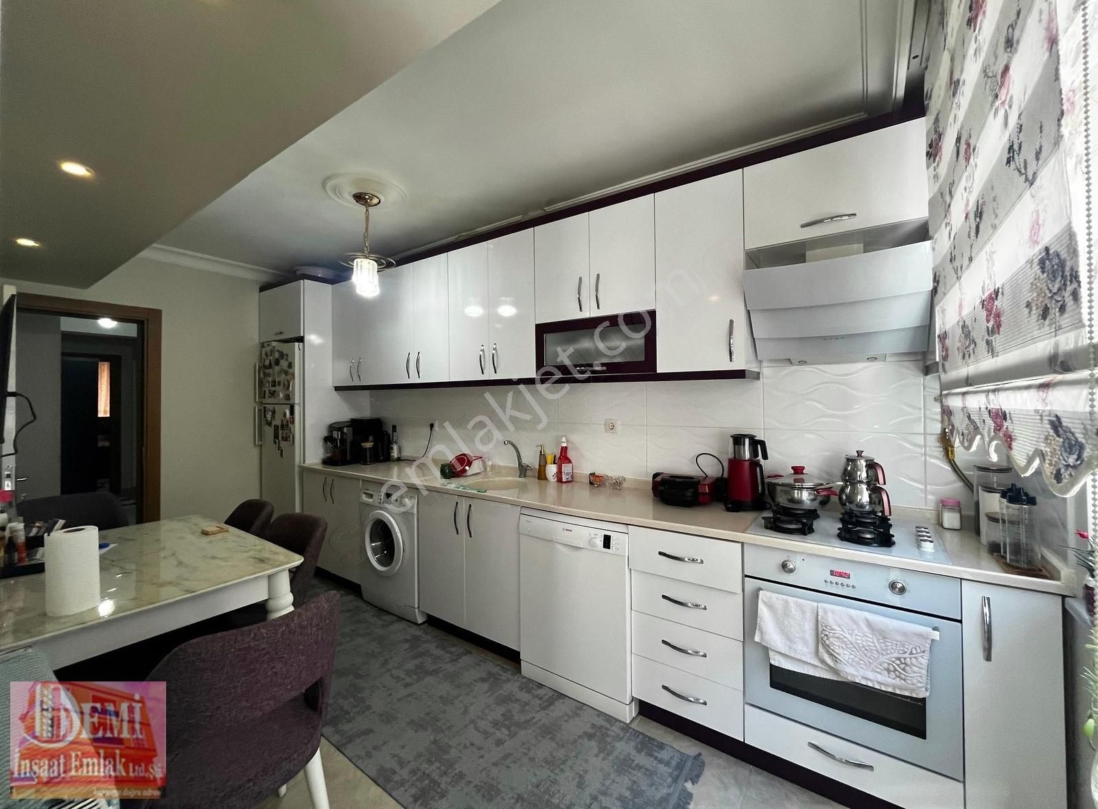 Demirtaş Cumhuriyet Mh.2+1 Park Yanı Geniş Satılık Daire