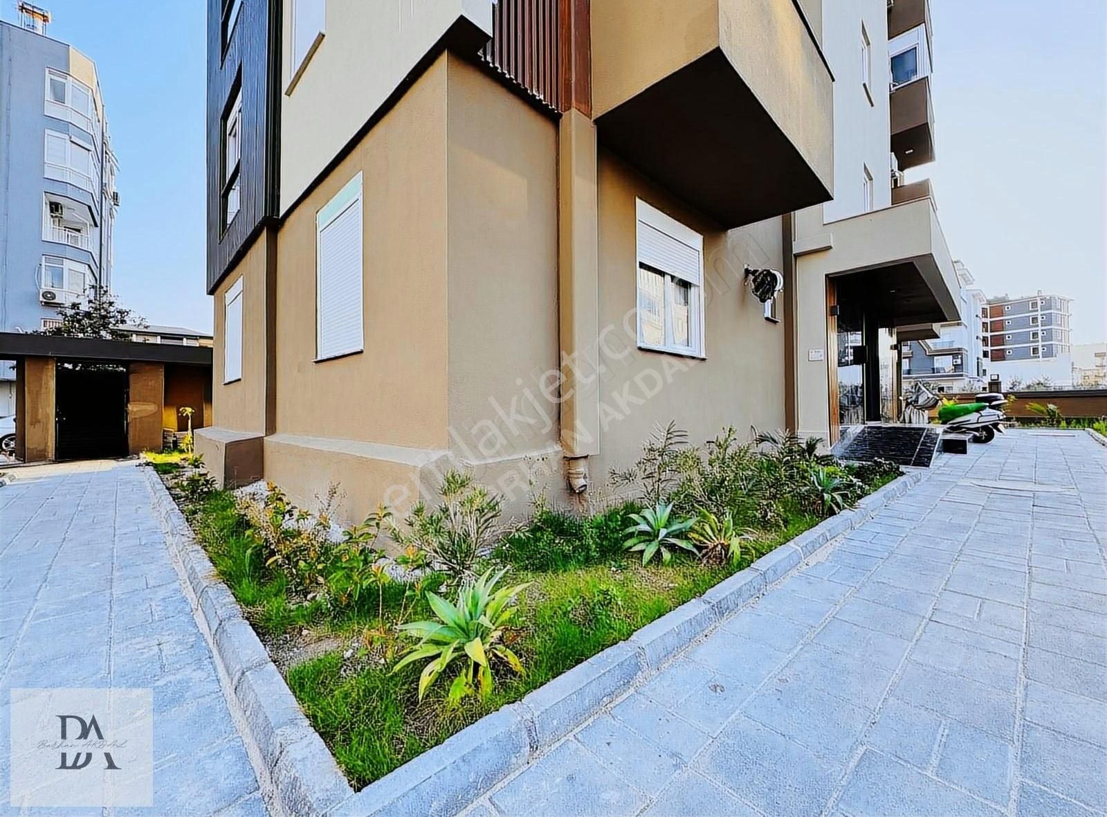 Varsağın En İyi Bölgesinde Katta Asansörlü 2+1 Daire - Görsel 29