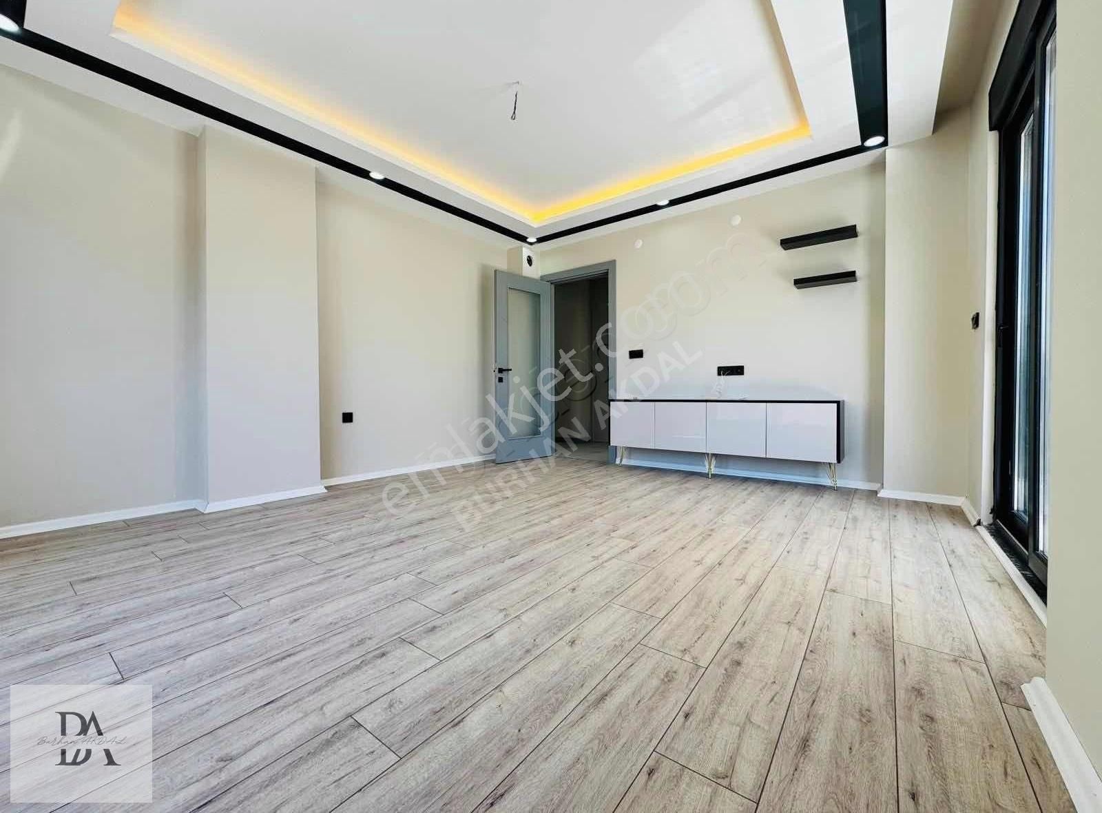 Bölgenin Gözde Mahallesinde Yüksek Kredi İmkanlı Lüks 2+1 Daire - Görsel 2