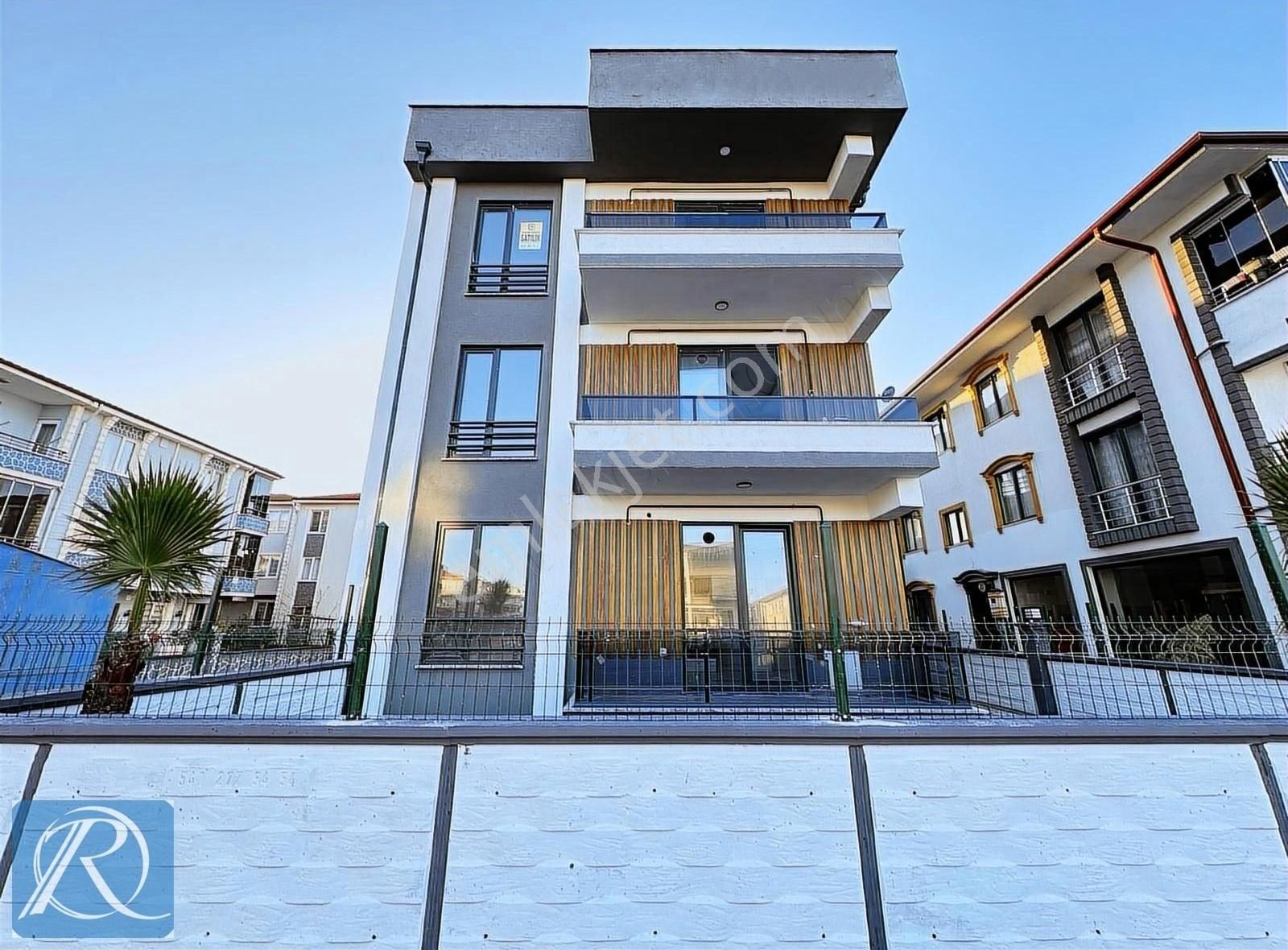 Villa Tadında Müstakil Yaşam Denize Yakın Sıfır Bahçeli Daire - Görsel 15