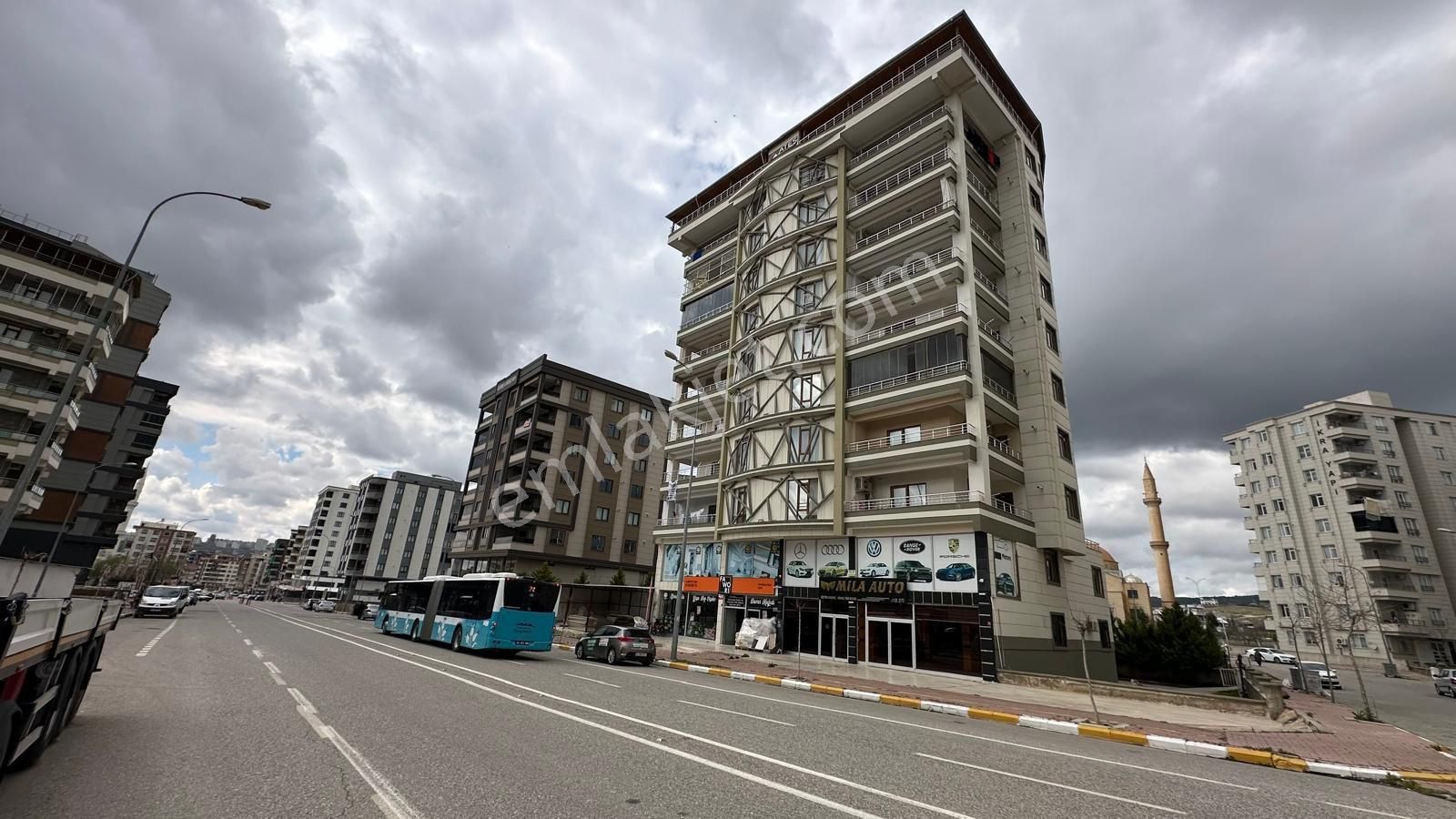 Realite Tapu Muhamed Yürük'ten Karaköprü'de Satılık 3+1 Full Daire