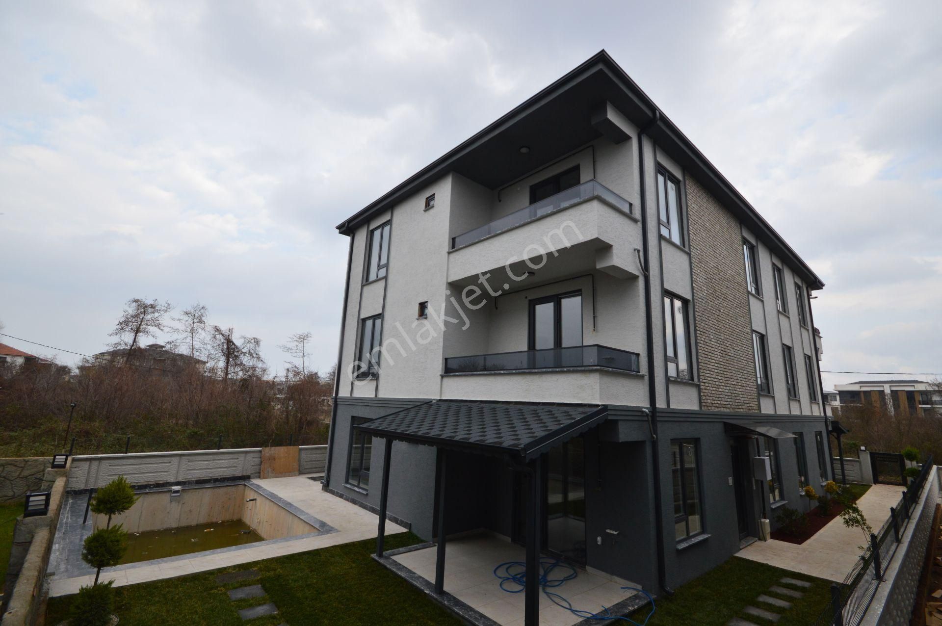 💧🏢🌸 "az Katlı, Az Komşulu, Bol Konforlu! Havuzlu Butik Apartmanda 2+1!"