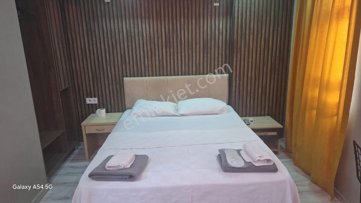 Alsancakta Turizm Belgeli 5 Katlı Satılık Butik Otel...
