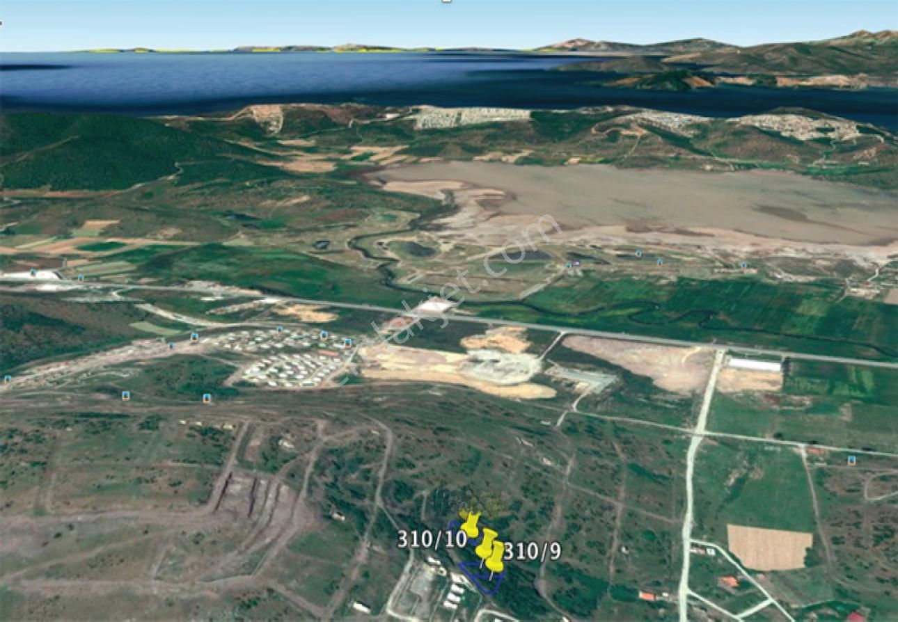 Goldhouse Dan Satılık Arsa Göl Manzaralı İmarlı Müstakil Parsel 834 M2
