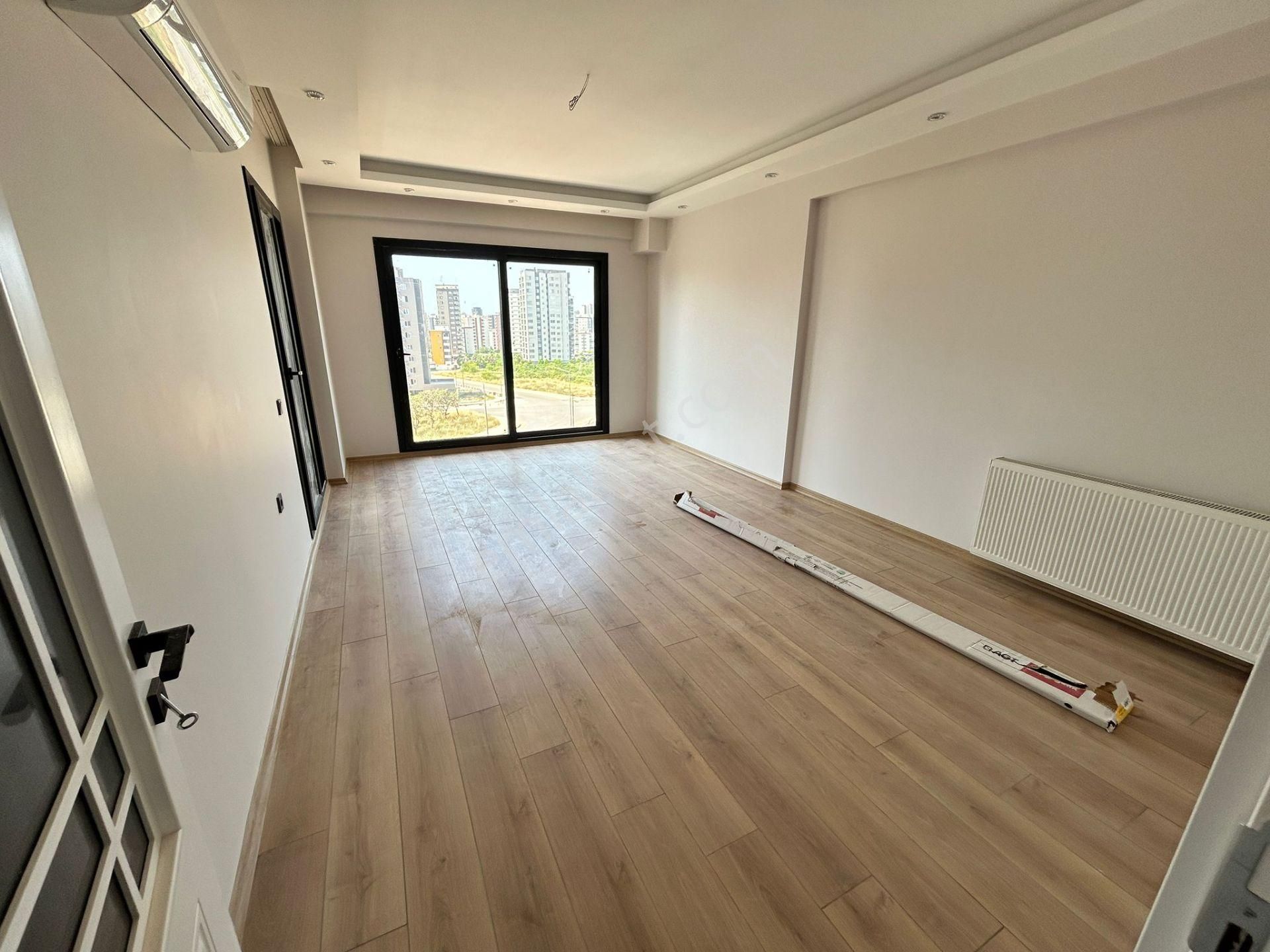 Parla'dan Portakal Mah Ultra Lüks Sıfır 4+1 Daire