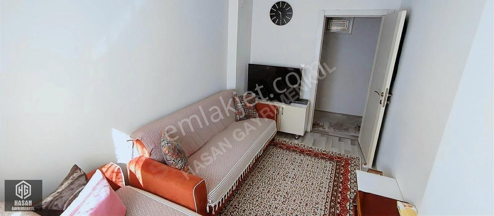 Yıldız Göbeğe Yakın 3+1 Full Yapılı Cadde Üzeri Ön Cephe Daire