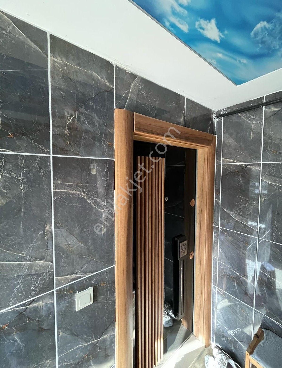 Esentepe Mah 2+1 Yüksek Giriş Satılık Daire