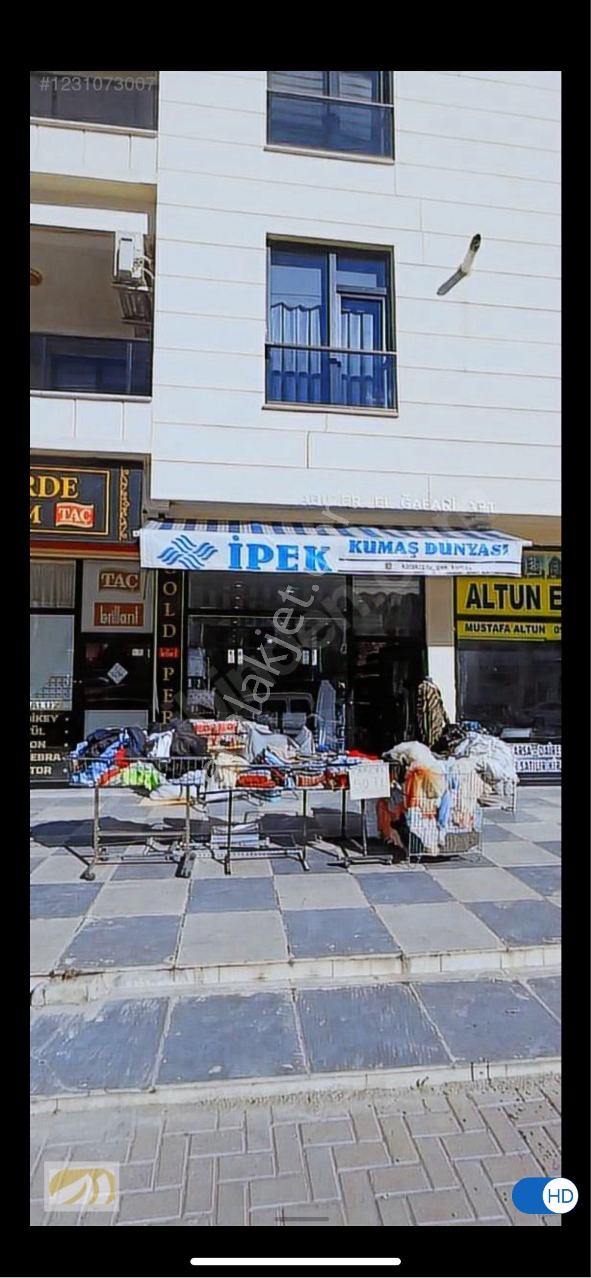 Acil Satlık İşlek Cadde Yol Üzeri