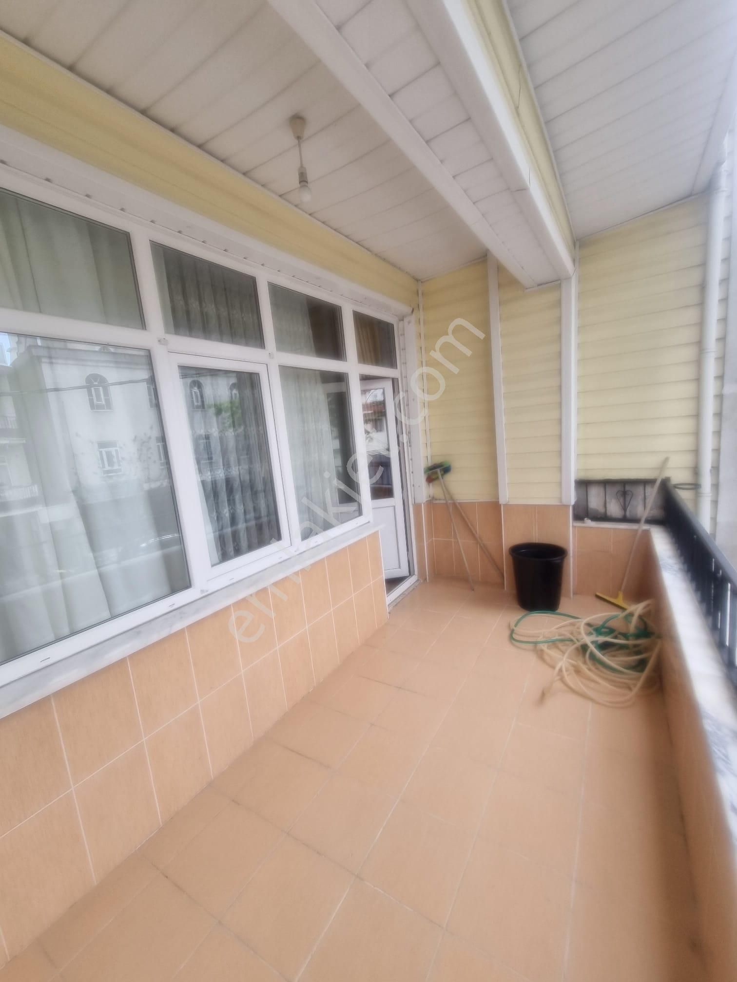 Tarabyaüstü Ömürtepe Çarşı Ulaşım Yakın 2+1 Eşyalı Kiralık Daire