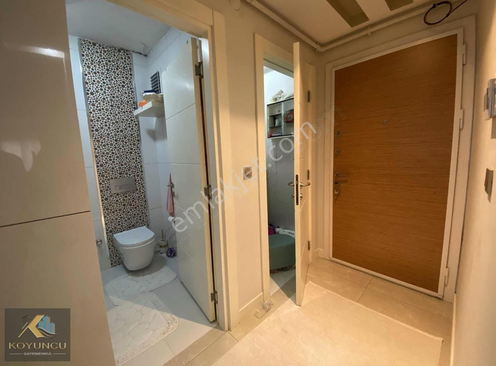 Gaziosmanpaşa Meydanda Asansörlü Satılık 2+1 - Görsel 18