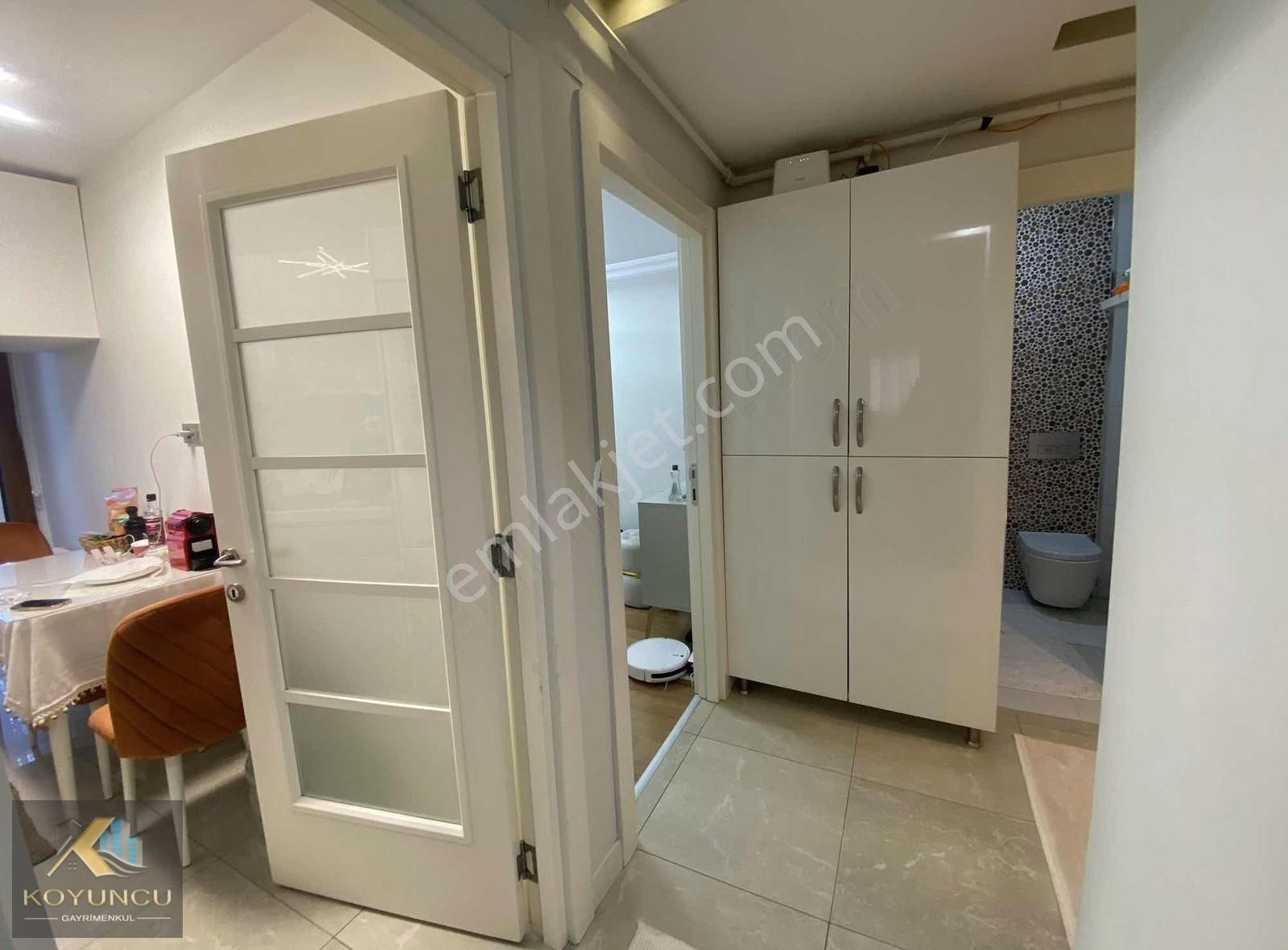 Gaziosmanpaşa Meydanda Asansörlü Satılık 2+1 - Görsel 21