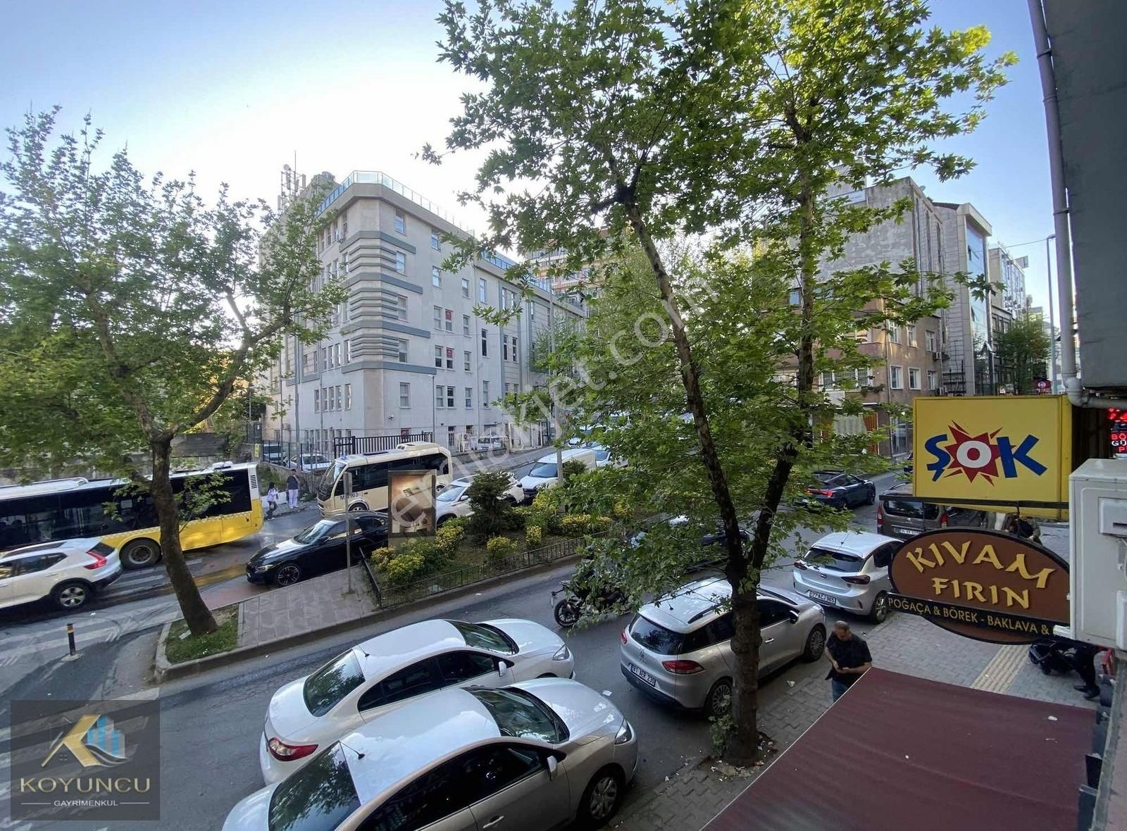 Gaziosmanpaşa Meydanda Asansörlü Satılık 2+1 - Görsel 13