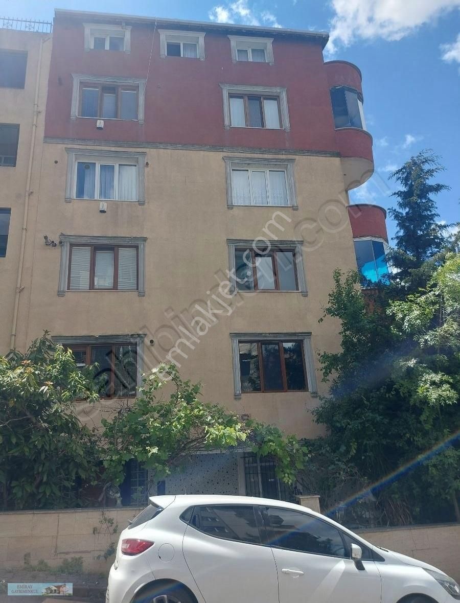 Emiray Dan İkbal Cad. Paralel Lüks İşçilikli Kiralık 160 M2 3+1